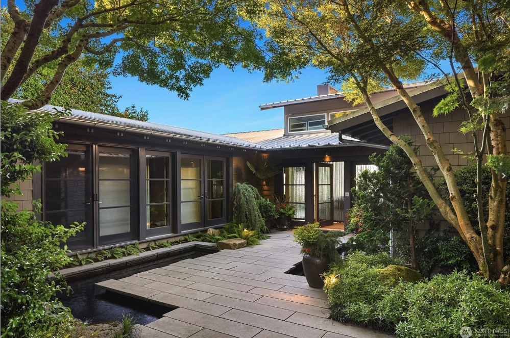 LUXURIOUS LAKEFRONT LIFESTYLE · $9,800,000