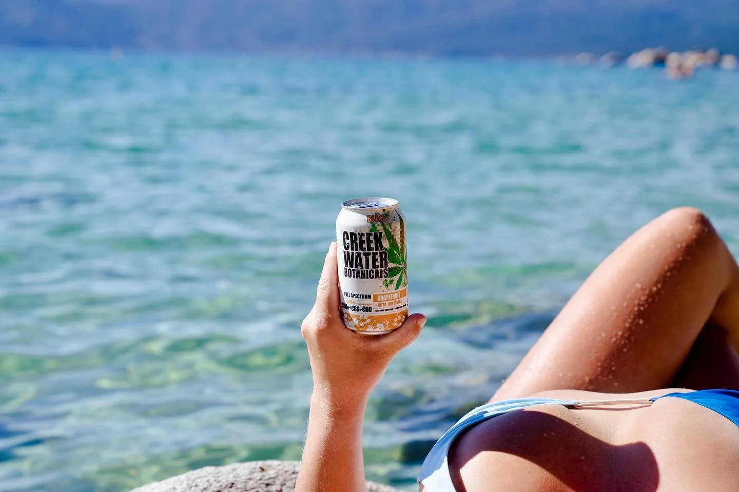 Summer might be on its way out, but the Creeks still run cold 💦 

A vibey shot from @sadie_simonis enjoying the big beautiful blue Lake Tahoe and getting her bliss on!

#californiasober #nonalcoholicalternative #norcal #laketahoe #keeptahoeblue #cbg