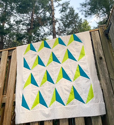 Laura (@madehappyquilting)