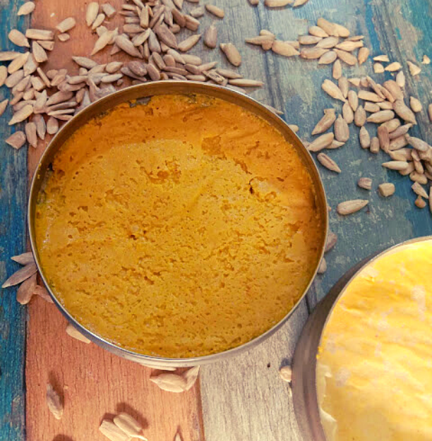 Vegan cheddar cheese