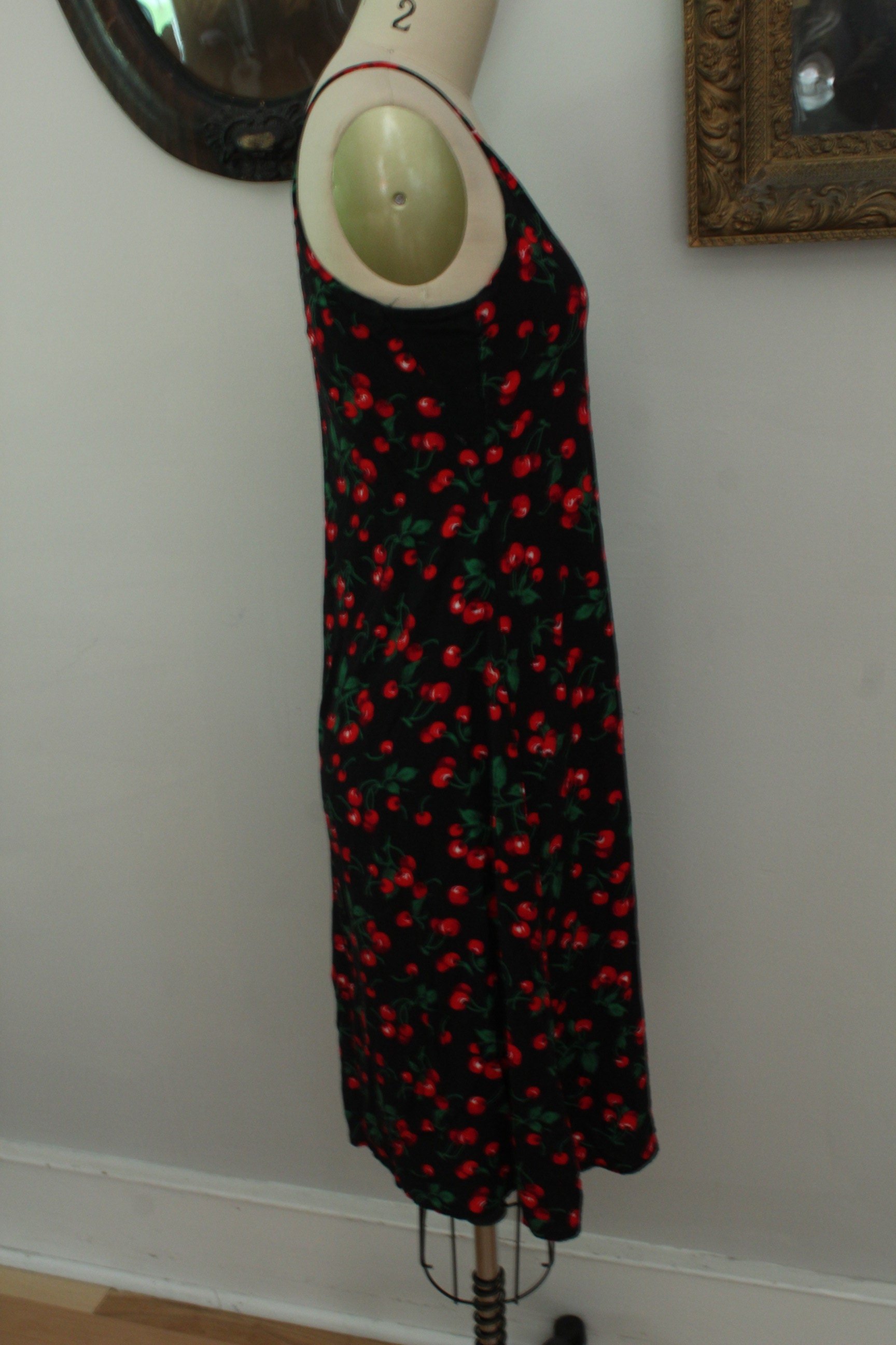 https://i.etsystatic.com/15588832/r/il/aab2f1/3169766562/il_fullxfull.3169766562_pctc.jpg