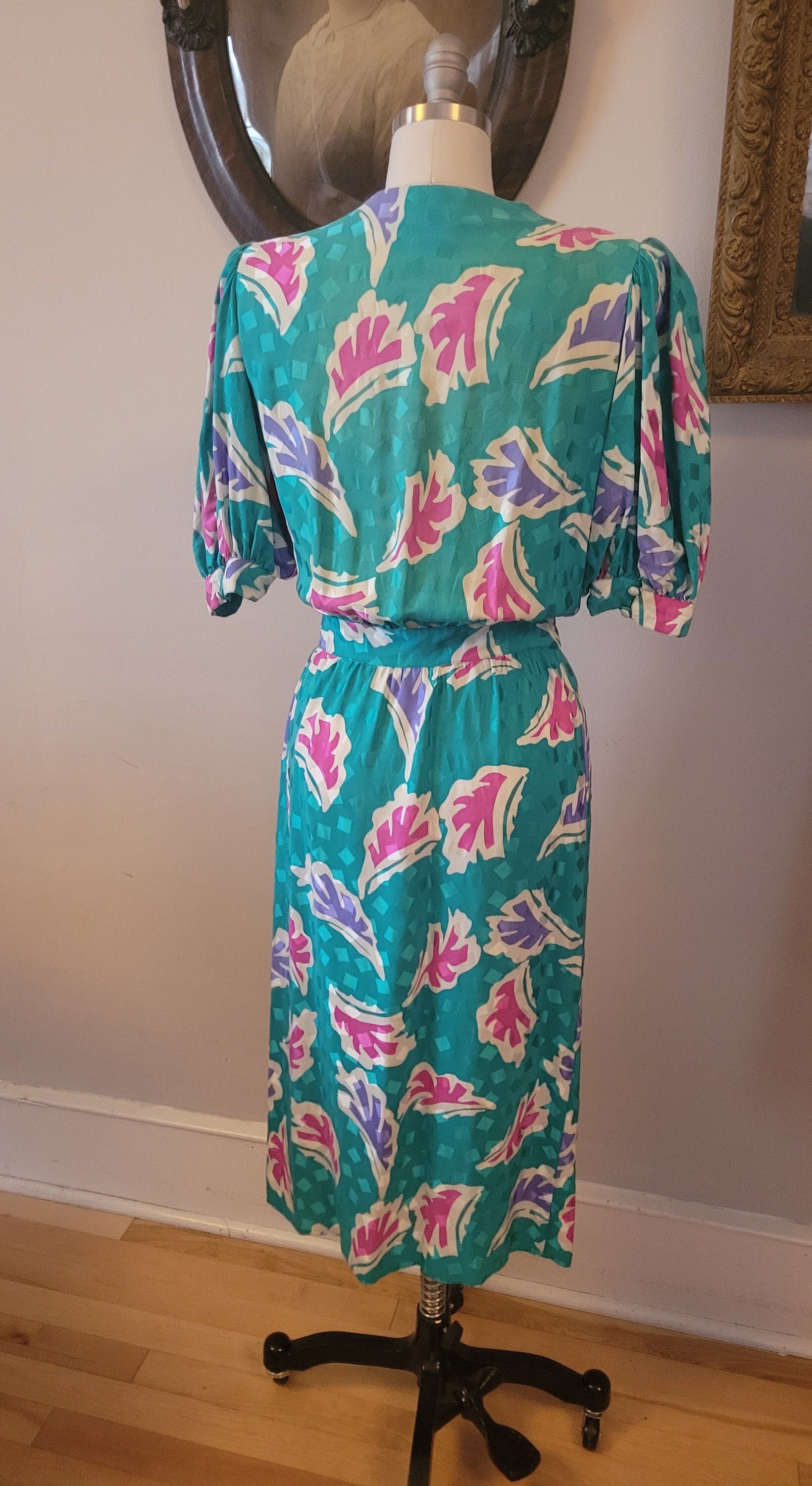 https://i.etsystatic.com/15588832/r/il/58eb42/4613732068/il_fullxfull.4613732068_d1rw.jpg