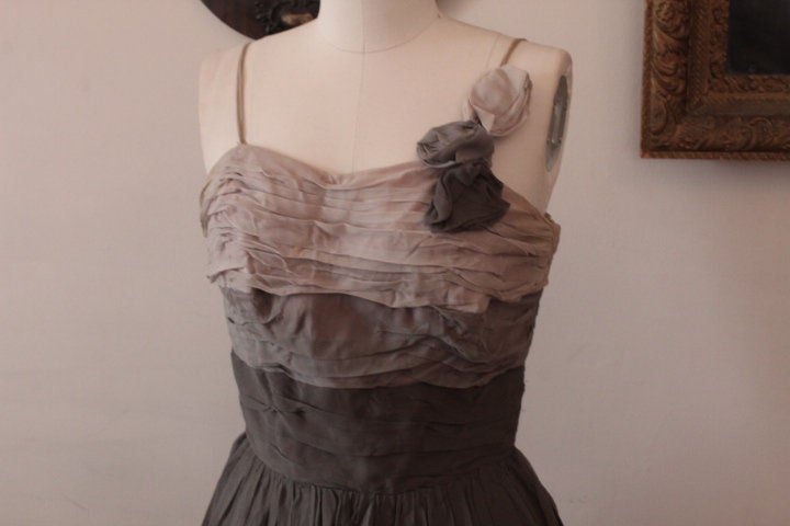 https://i.etsystatic.com/15588832/r/il/a79e44/4520063850/il_fullxfull.4520063850_61hw.jpg