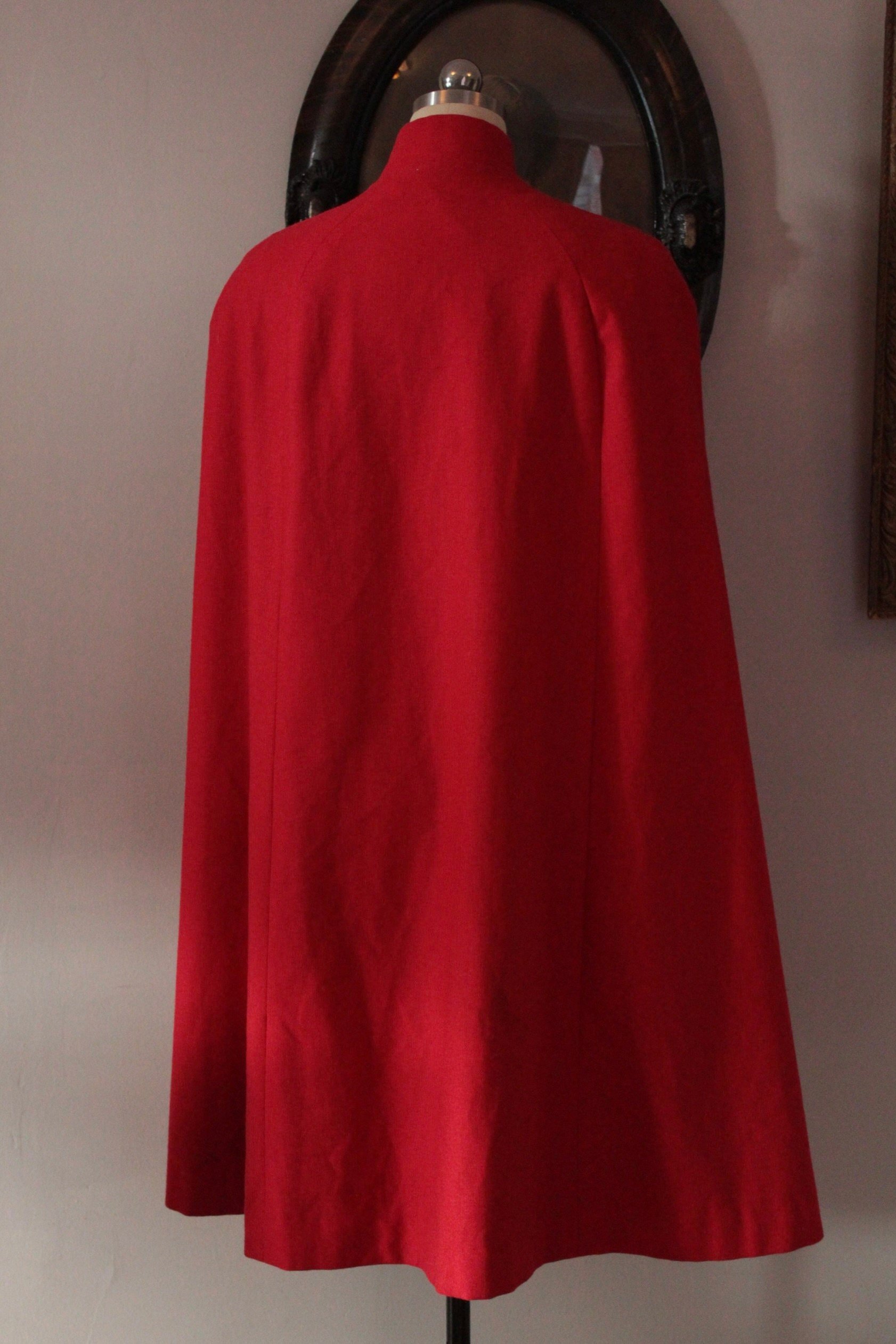 https://i.etsystatic.com/15588832/r/il/5fff21/3590987173/il_fullxfull.3590987173_bnof.jpg