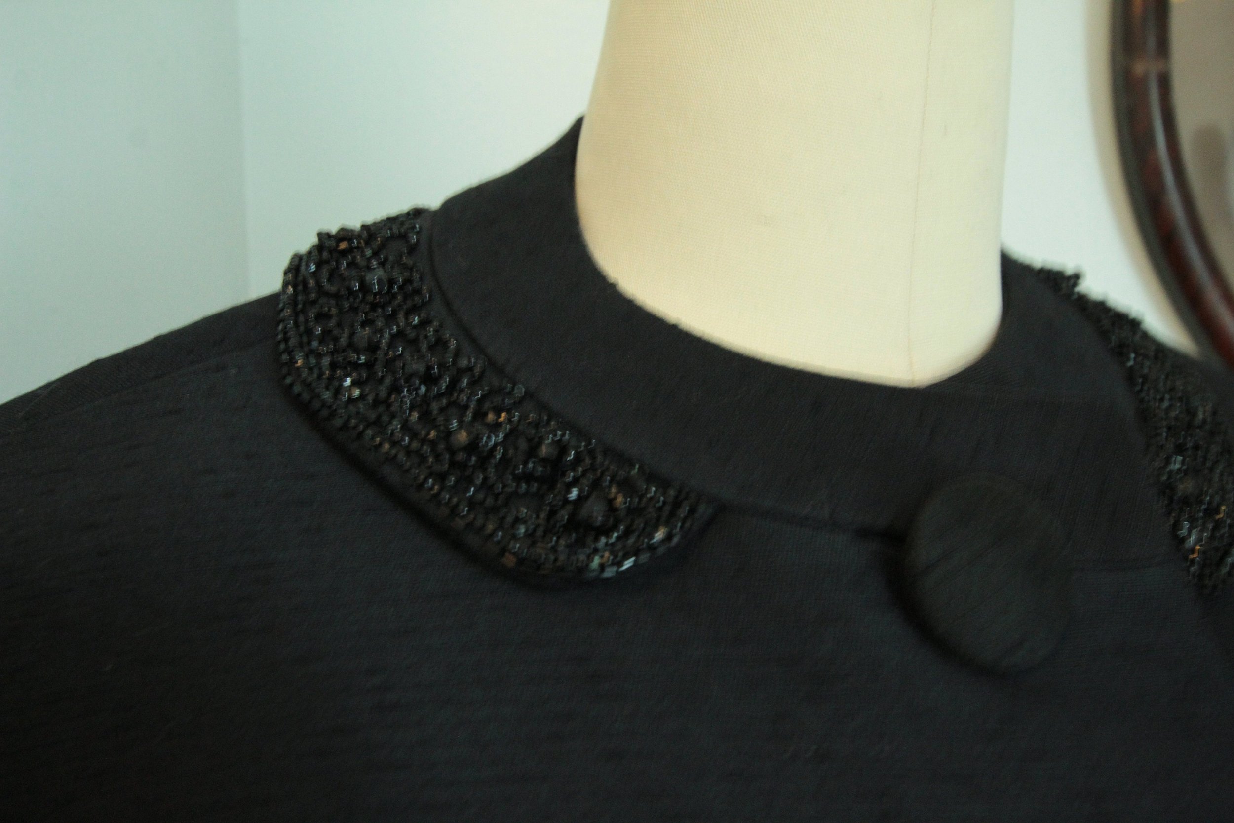 https://i.etsystatic.com/15588832/r/il/bbe781/2090561641/il_fullxfull.2090561641_2h31.jpg