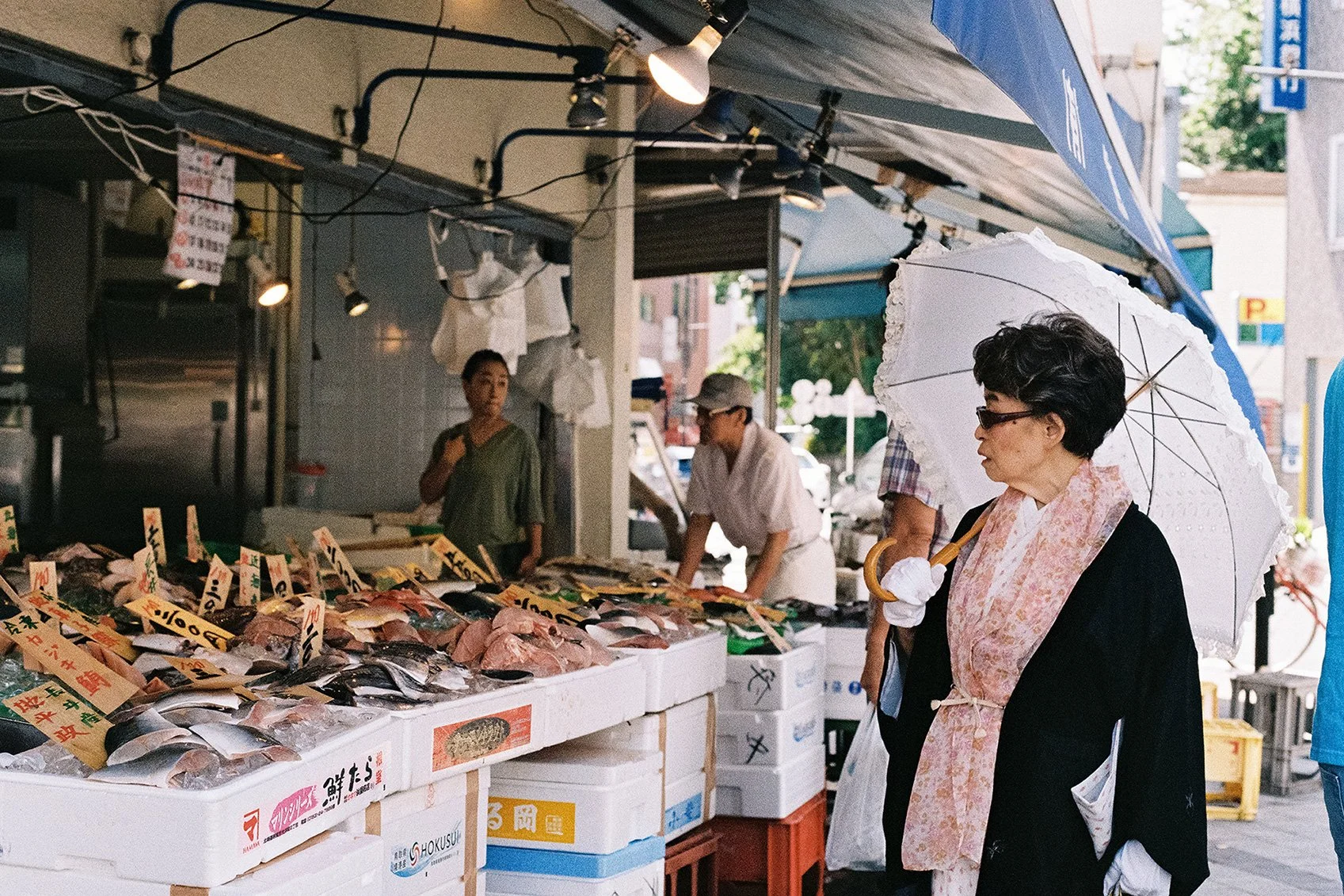 PeopleofJapan_groceries.jpg