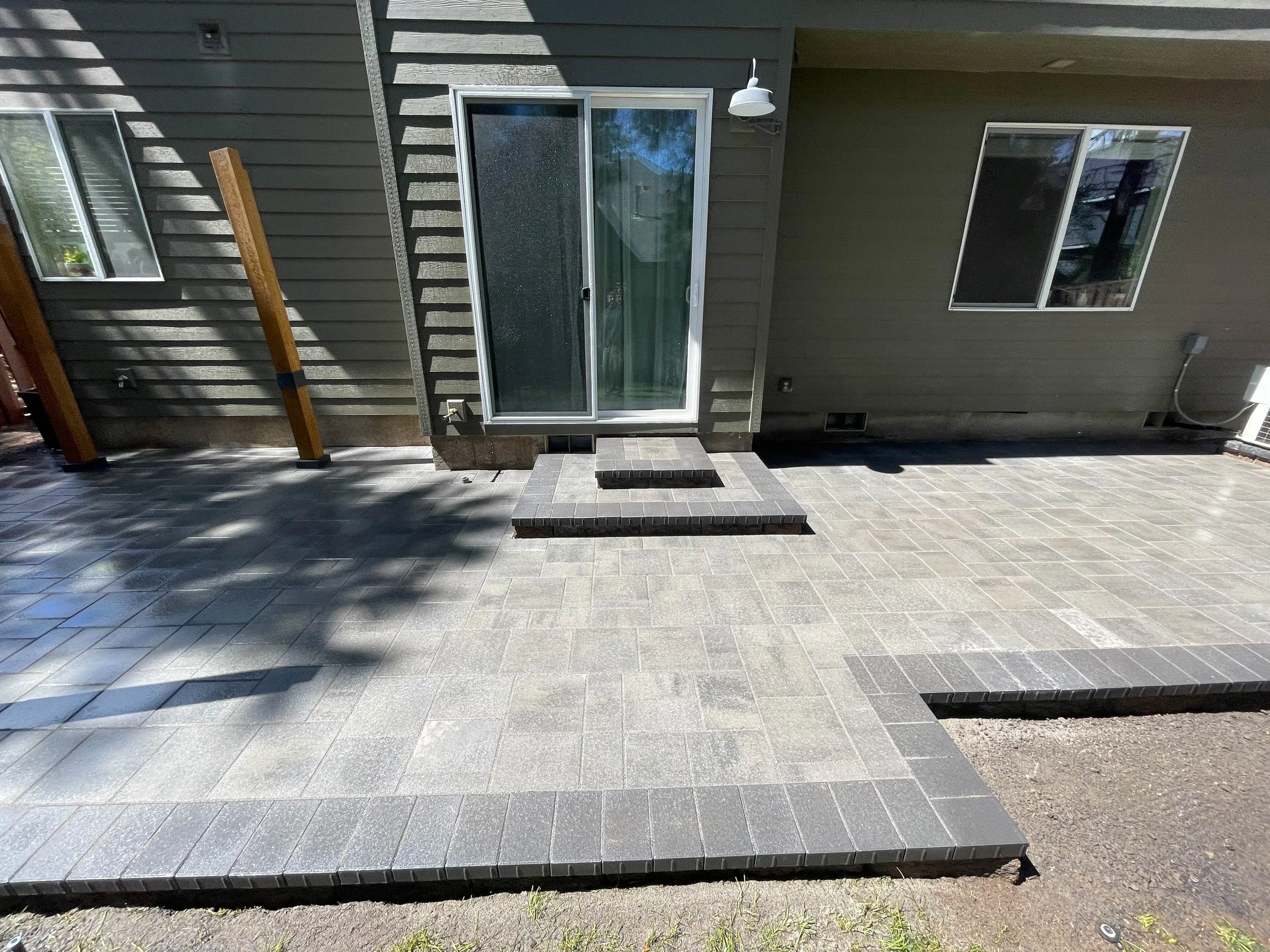 Entry steps with bluestone pavers, Bend Oregon