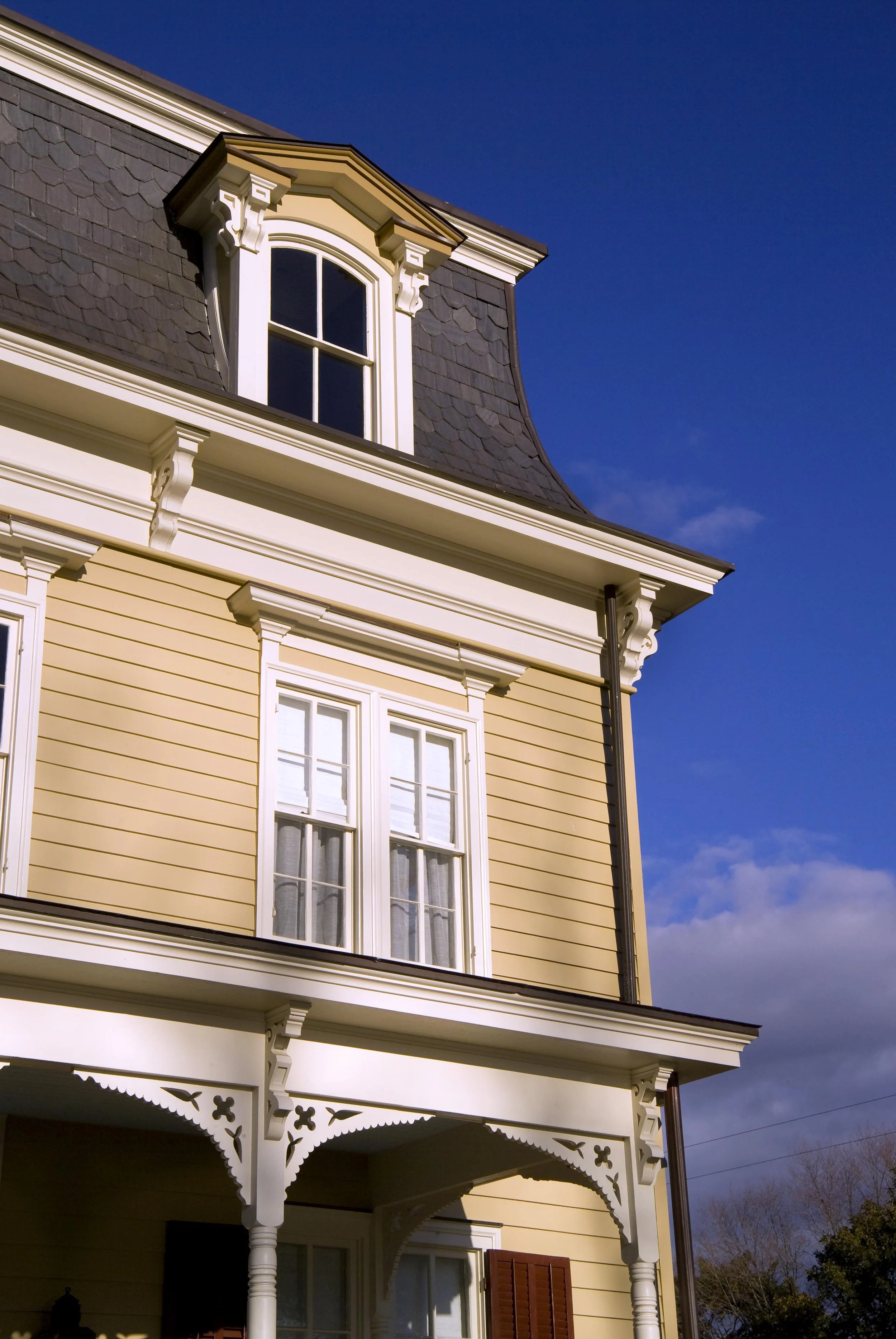 front detail 2.jpg