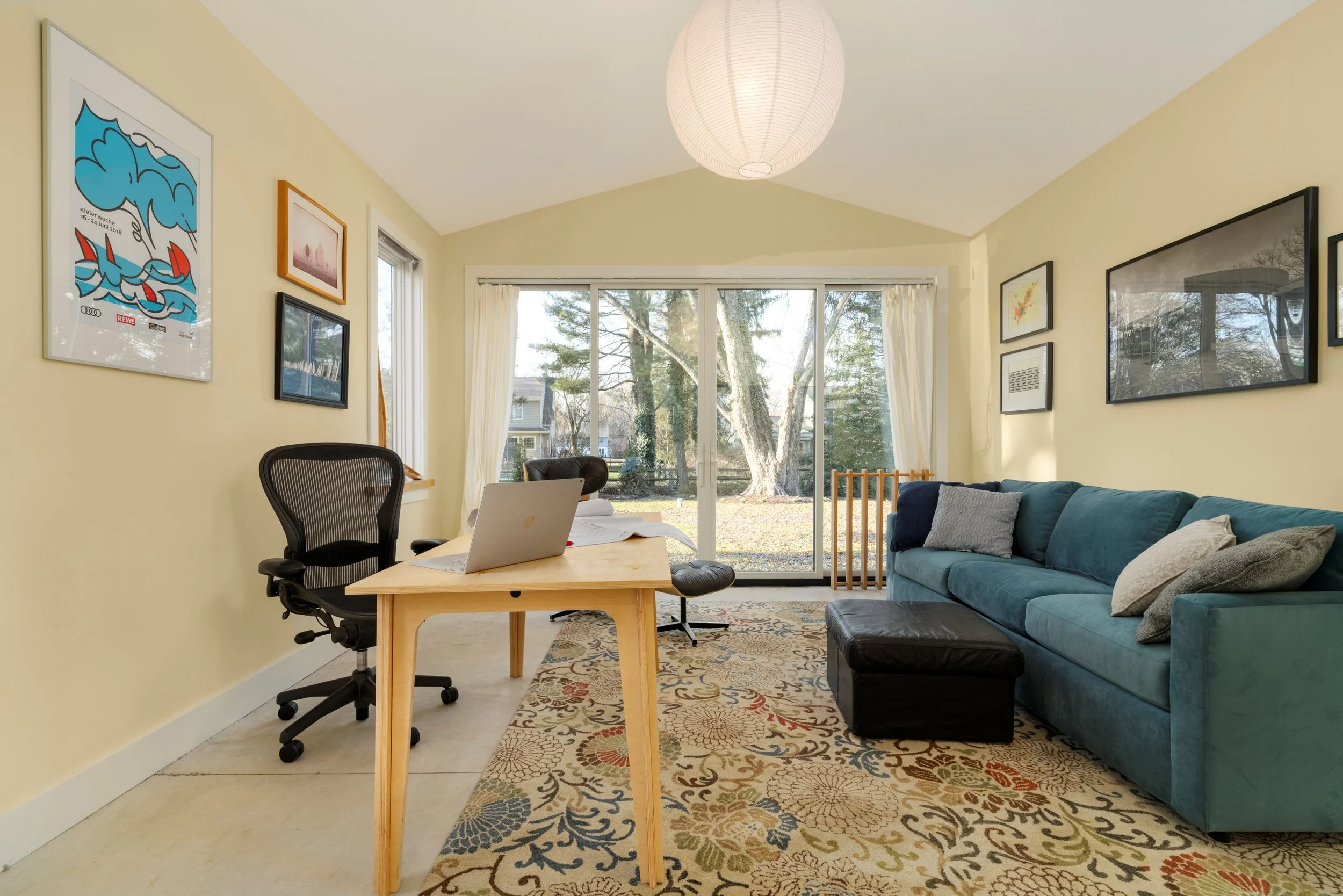 sm office interior 3.jpg