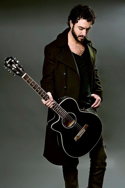 Miguel Ramiro, actor y cantante. Foto de Alberto Morago.