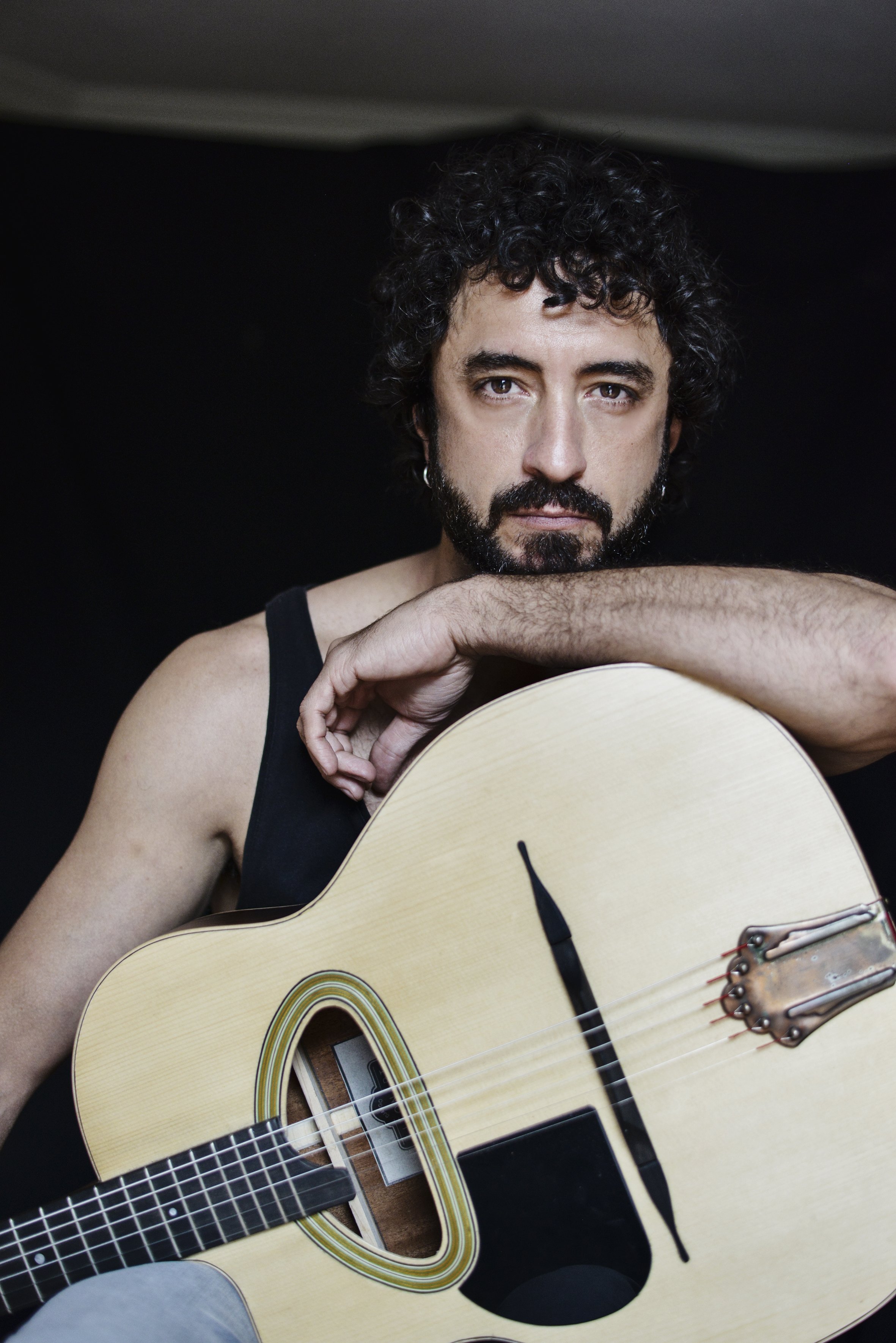 Miguel Ramiro, actor y cantante. Foto de Anita manez.