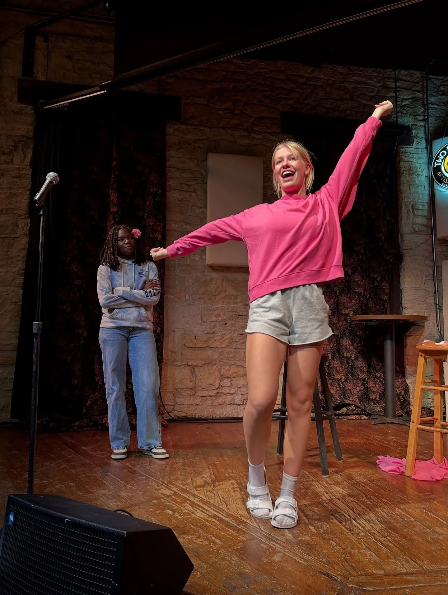 Sometimes going through change requires you to just grin and bear it🙂 Catch Quinn as Glinda and Jordin as Elphaba in “Popular” from Wicked November 4-6🌸🪄