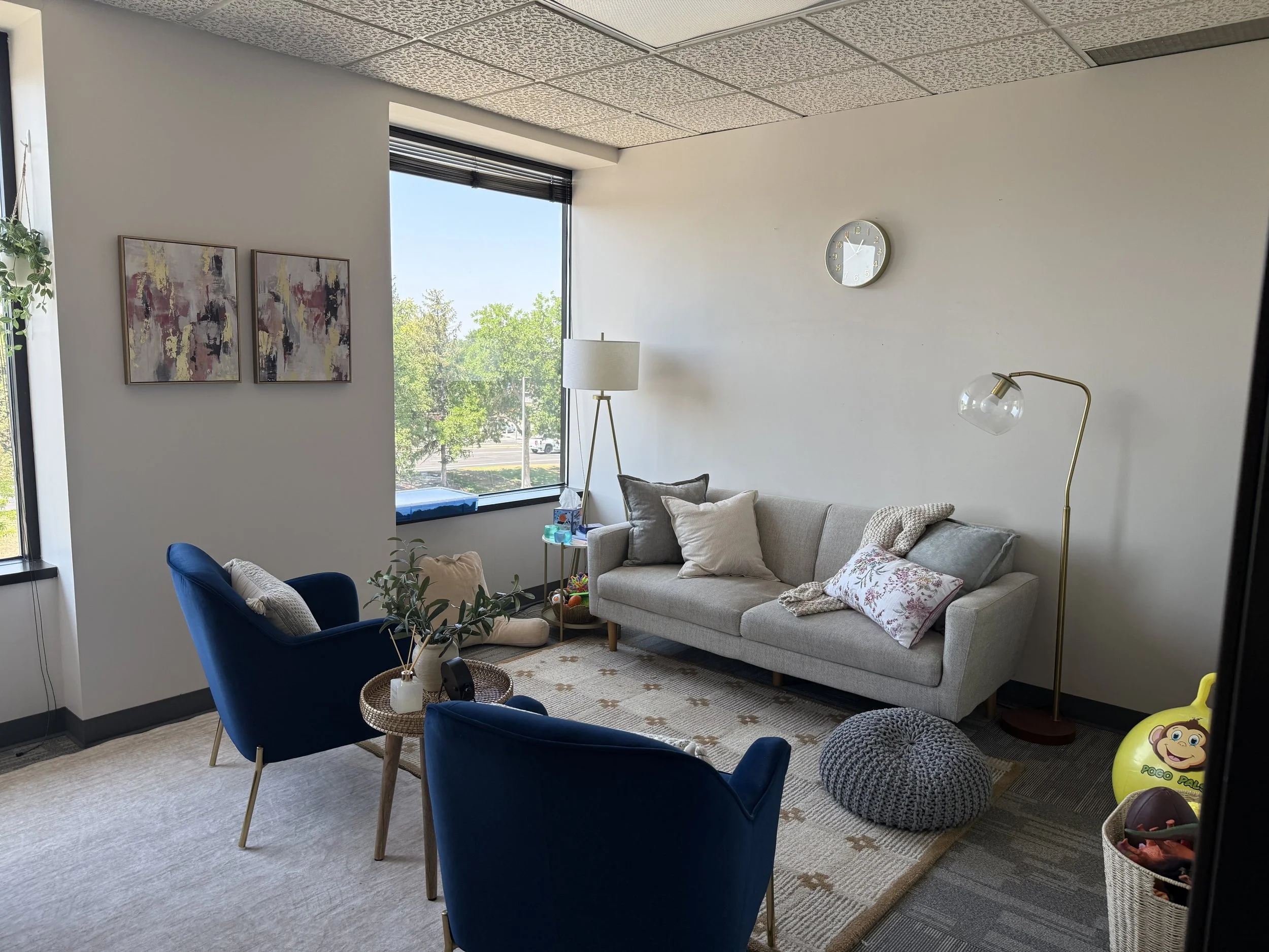 Office space available for sublease at Healing Pathways Collective in Centennial, Colorado. The space is suitable for a therapist or mental health professional.