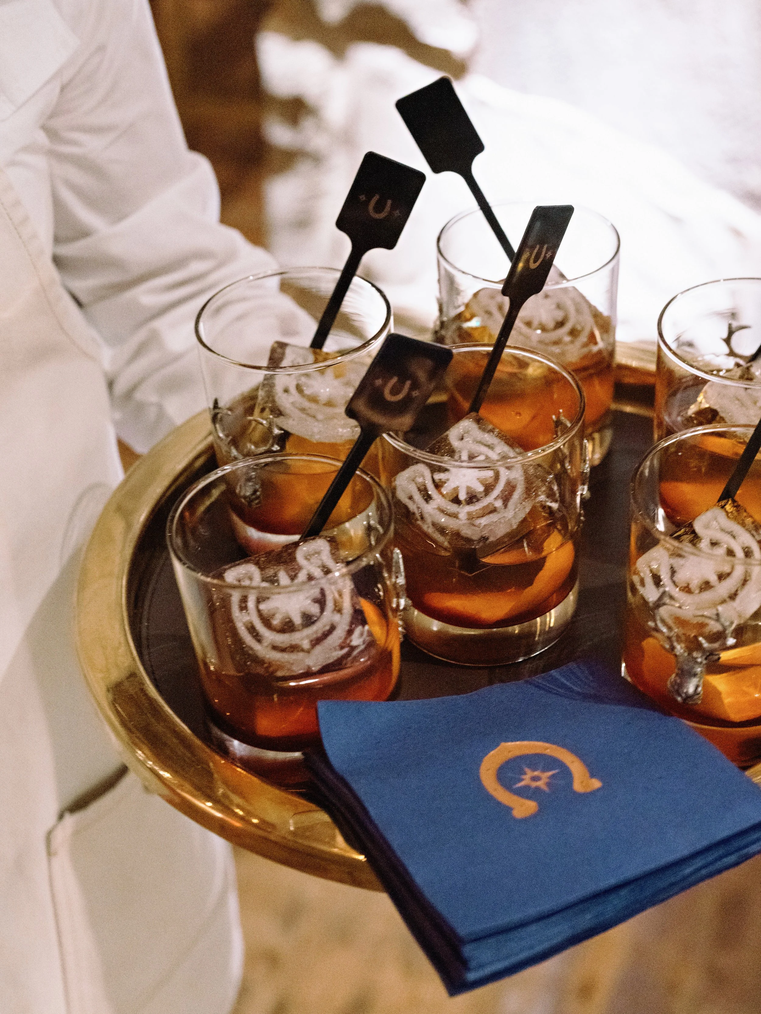 horseshoe-ice-old-fashioned-service.jpg