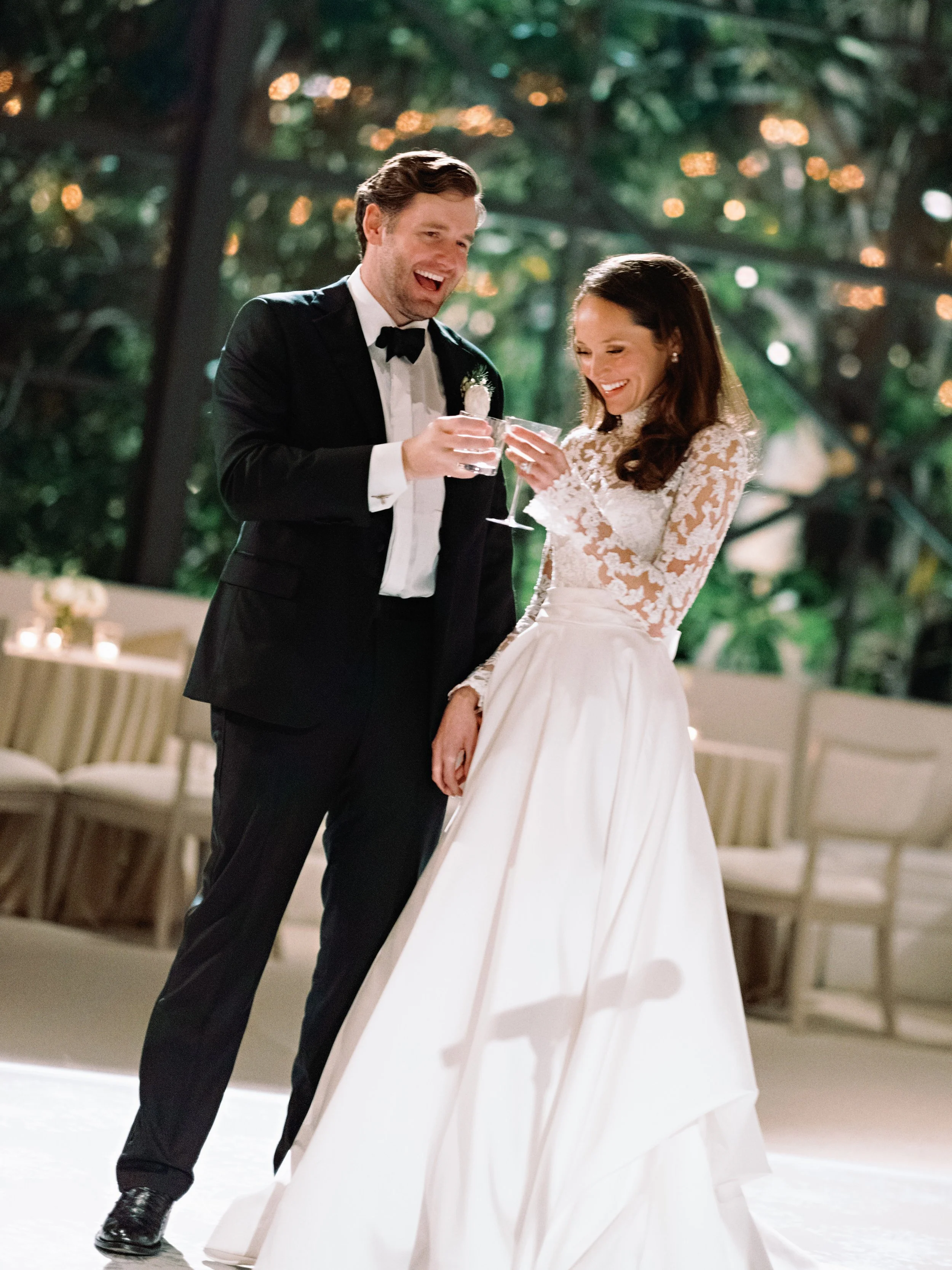 luxury-private-estate-wedding-bride-groom-cocktail-toast.jpg
