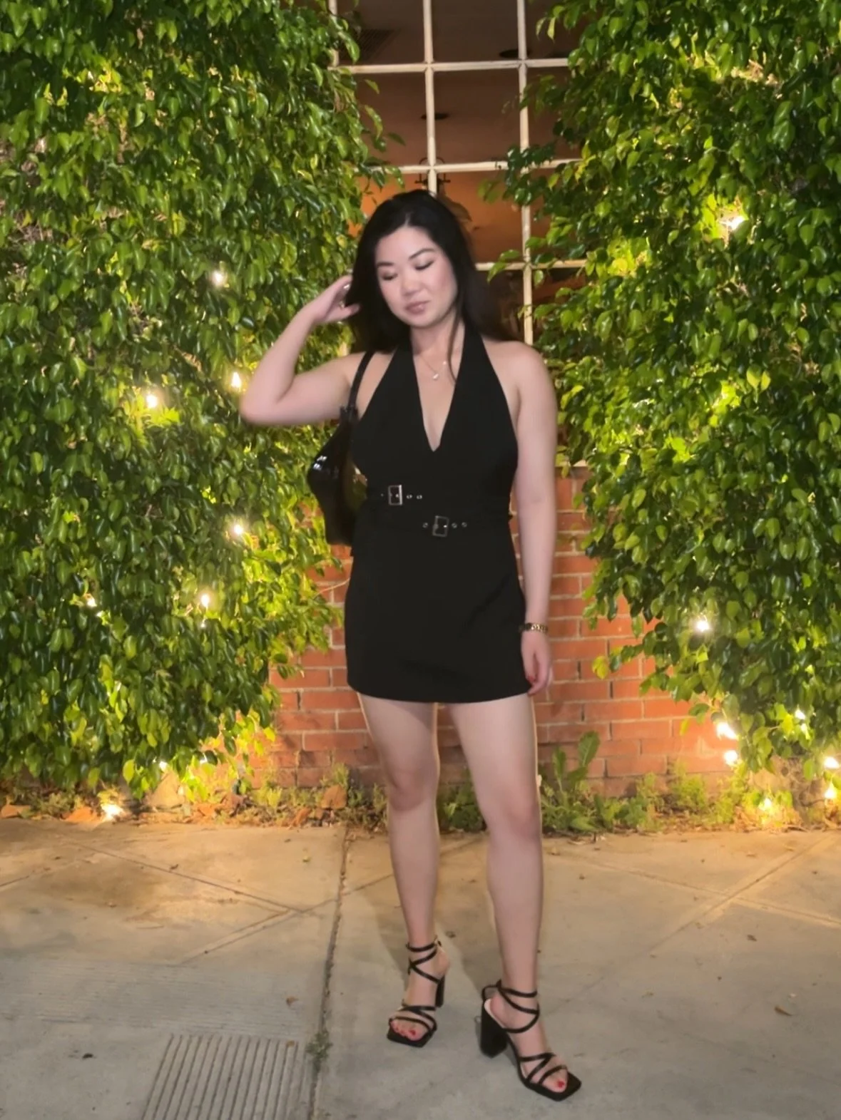 Ladies, you know you need this perfect Lbd 🖤 @peppermayo 
.
.
.
.
#lbd #littleblackdress🖤 #xoxo_tiana_xoxo