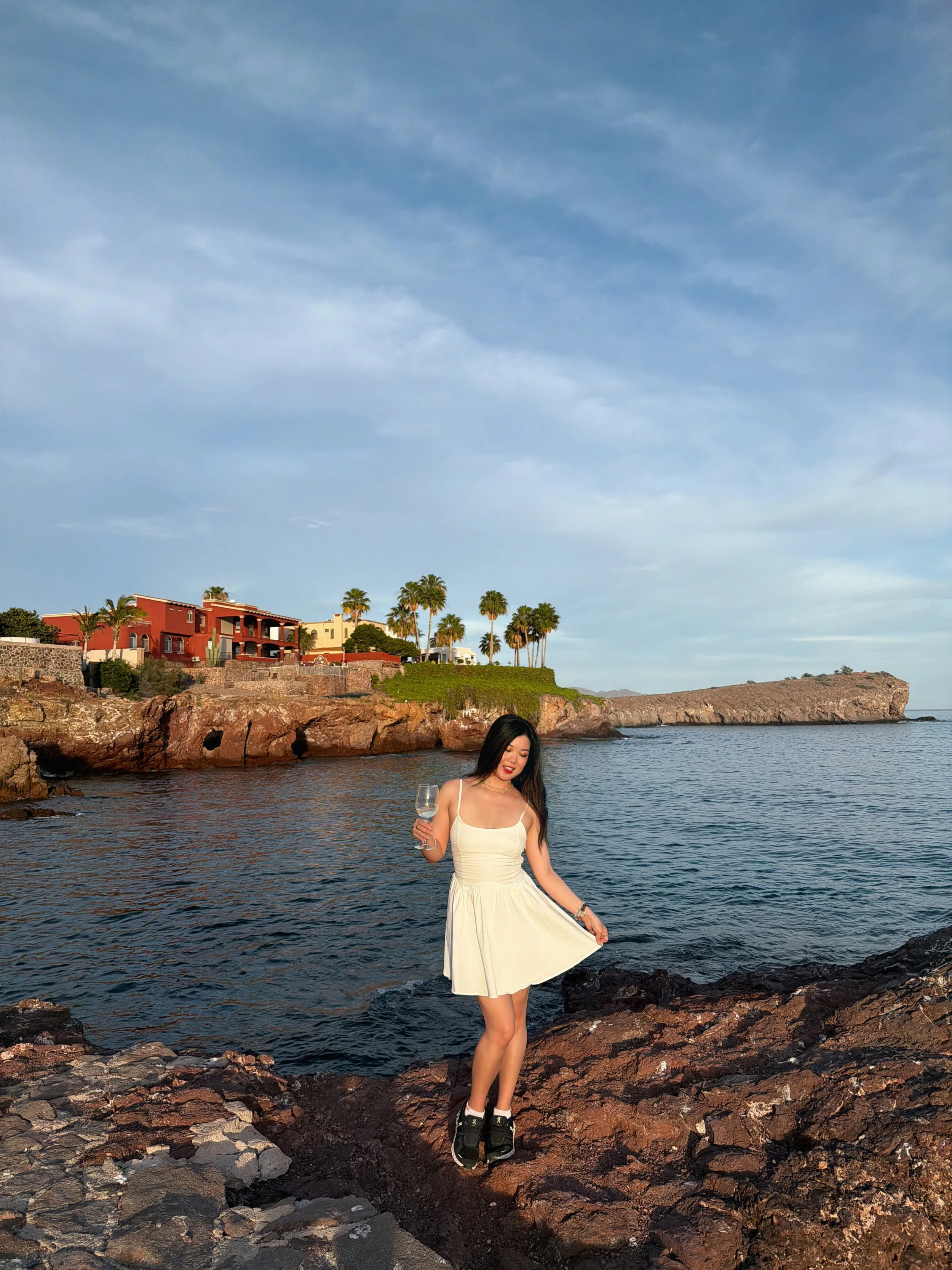 Vamos &agrave; la playa 🌊
.
.
.
#summeroutfitsideas #summerdress #sancarlossonora🐬👙🌵☀️ #sancarlossonora #summervibes☀️