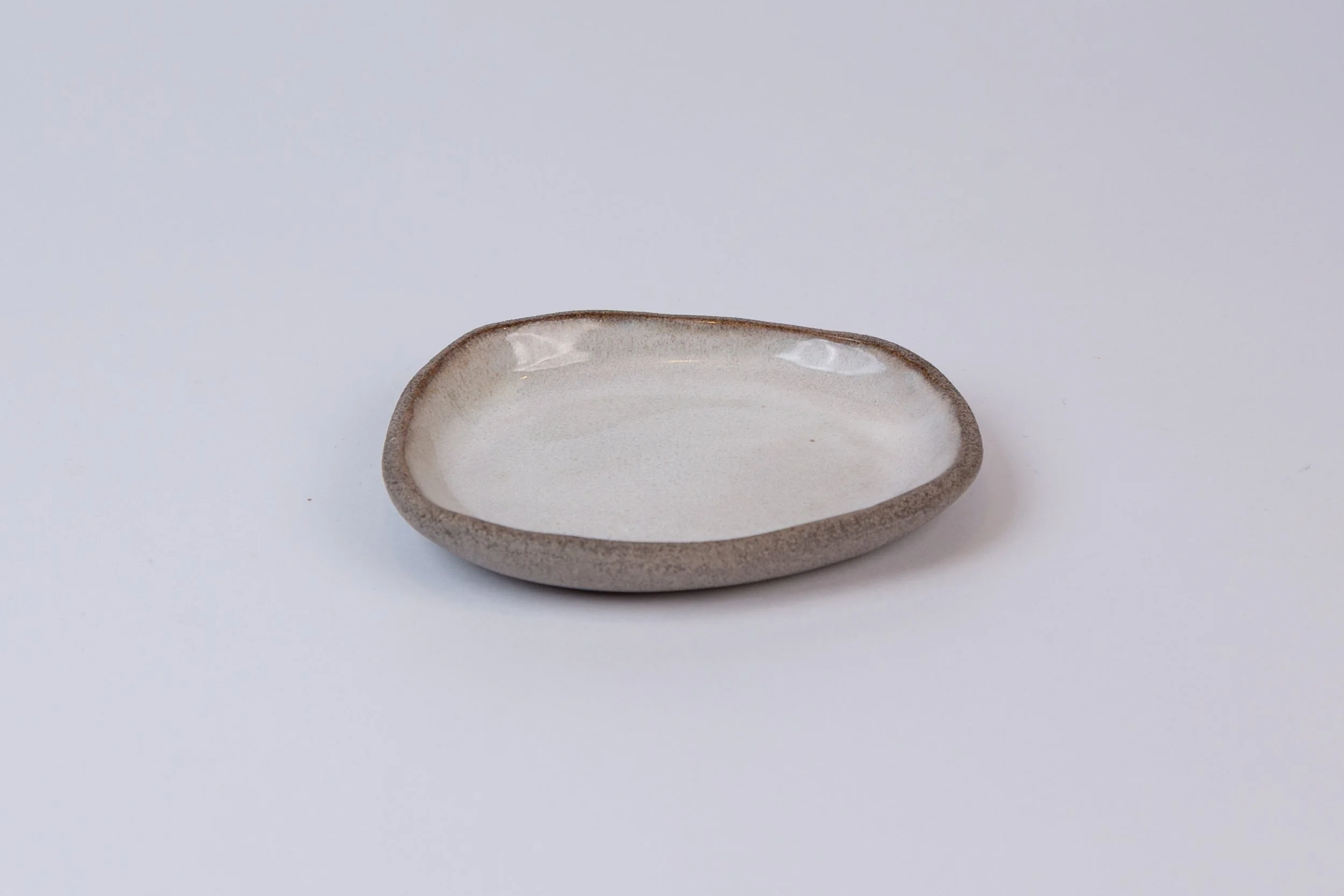 Bean saucer. A collaboration between Rachel Kay and Studio Taitt