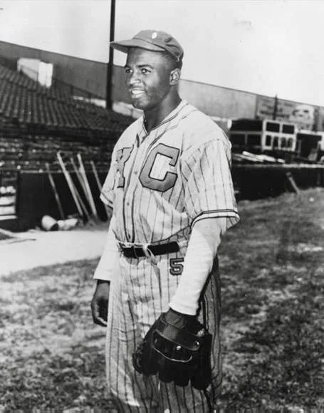 Jackie Robinson.jpg