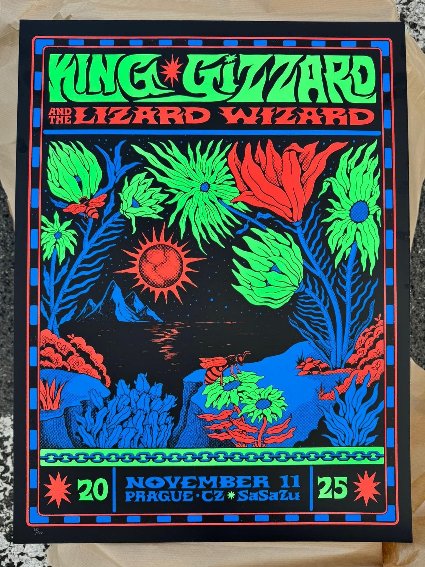 PRAGUE! 100 x 18&rdquo;x24&rdquo; AHHHHHH
Colours look like they&rsquo;re really poppin on this one.
.
.
.
📸 @maclayheriot 🙏