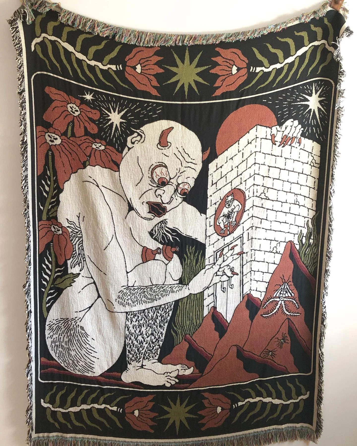 TAPESTRY ALERT! You can win this tapestry in a raffle raising money for the Immigrant Legal Resource Center @the_ilrc &bull; Raffle open only to US based participants. 

Go buy raffle tix now via @lovespell.jewelry bio link. There are loads of amazin