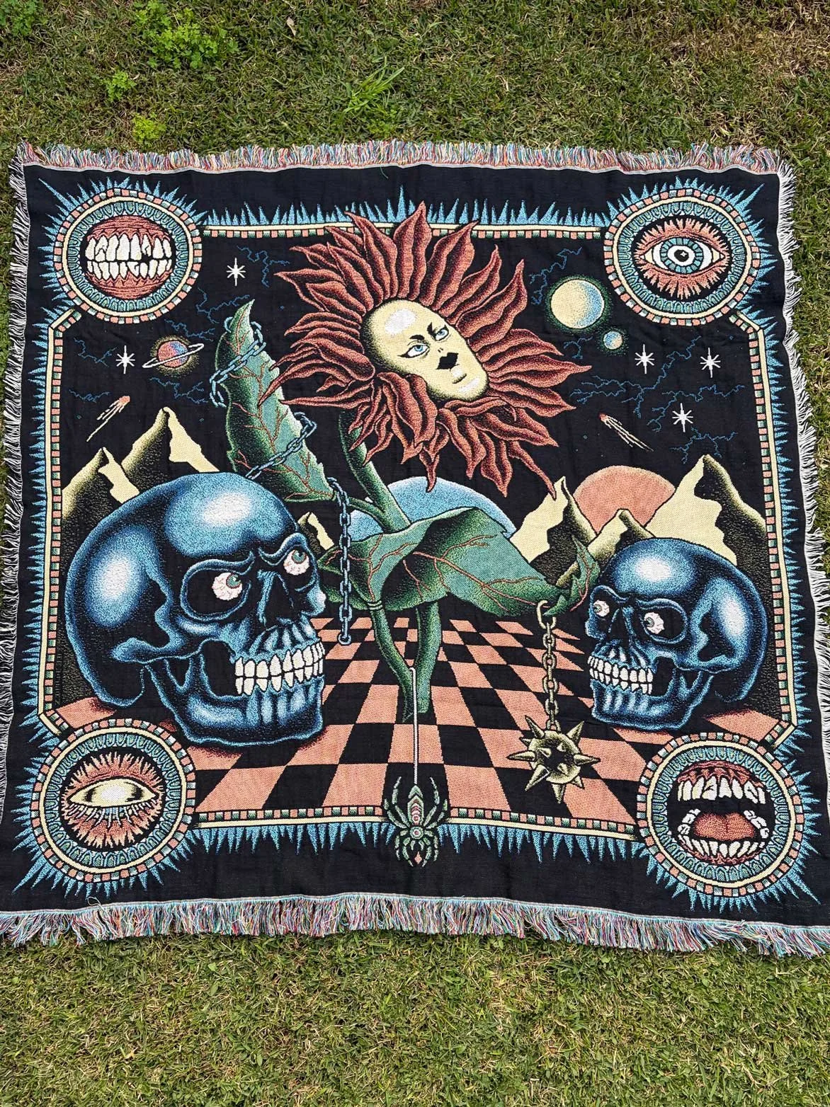 AmyJeanArt_SPACE-FLOWER_Tapestry5.jpg