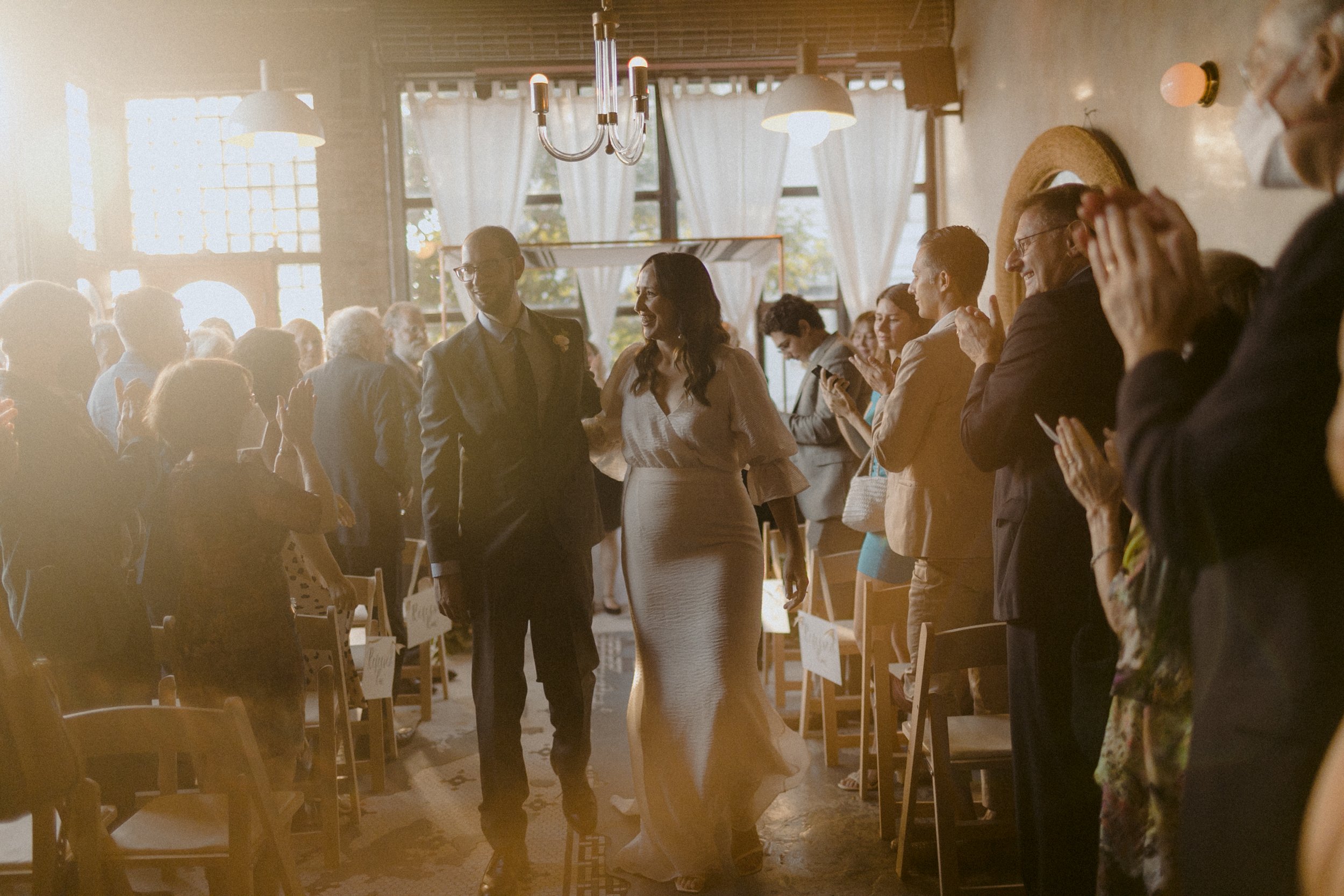Summer Jewish wedding in Red Hook, NY | BLB Events | Wedding Planner | Unique Lapin | Marlow Events
