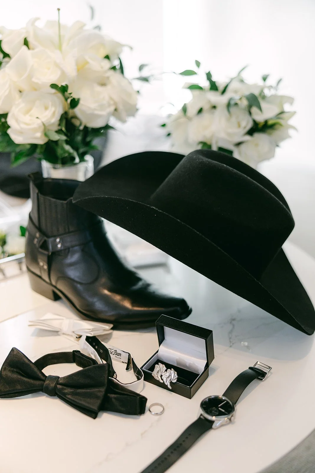 BLB Events NYC Wedding Planner_NYPL Wedding_Laura Foote Photography_Becca &amp; Tyler's Timeless New York Public Library Wedding
