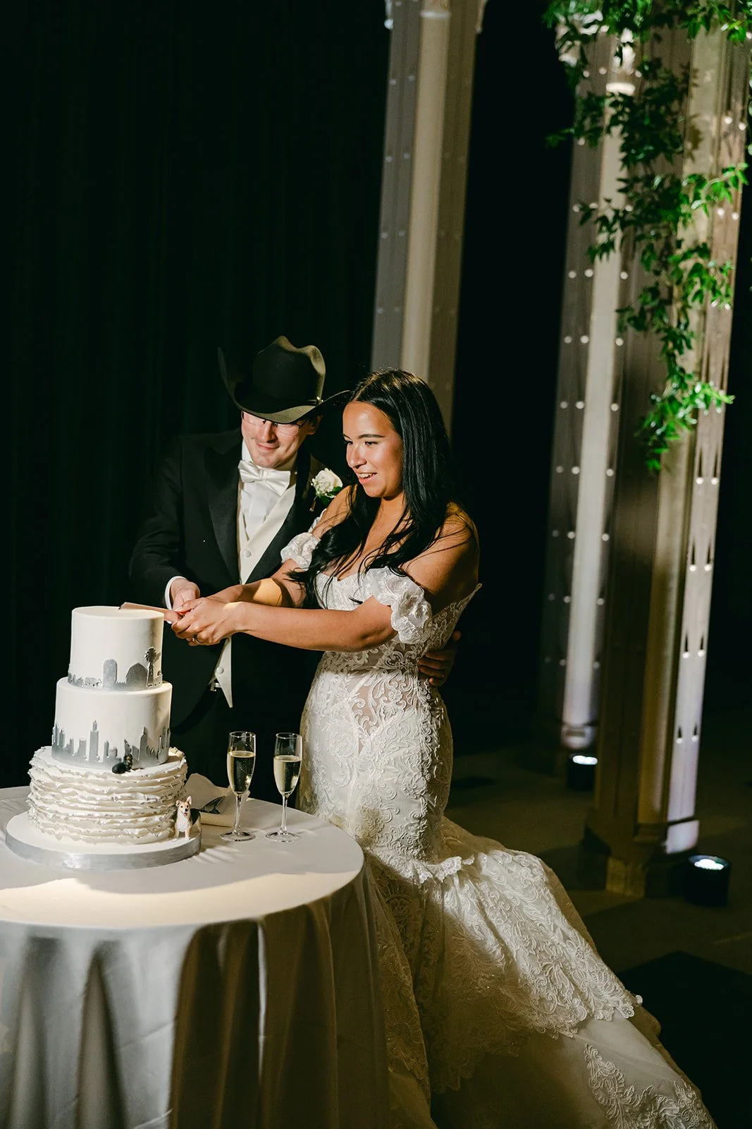 BLB Events NYC Wedding Planner_NYPL Wedding_Laura Foote Photography_Becca &amp; Tyler's Timeless New York Public Library Wedding