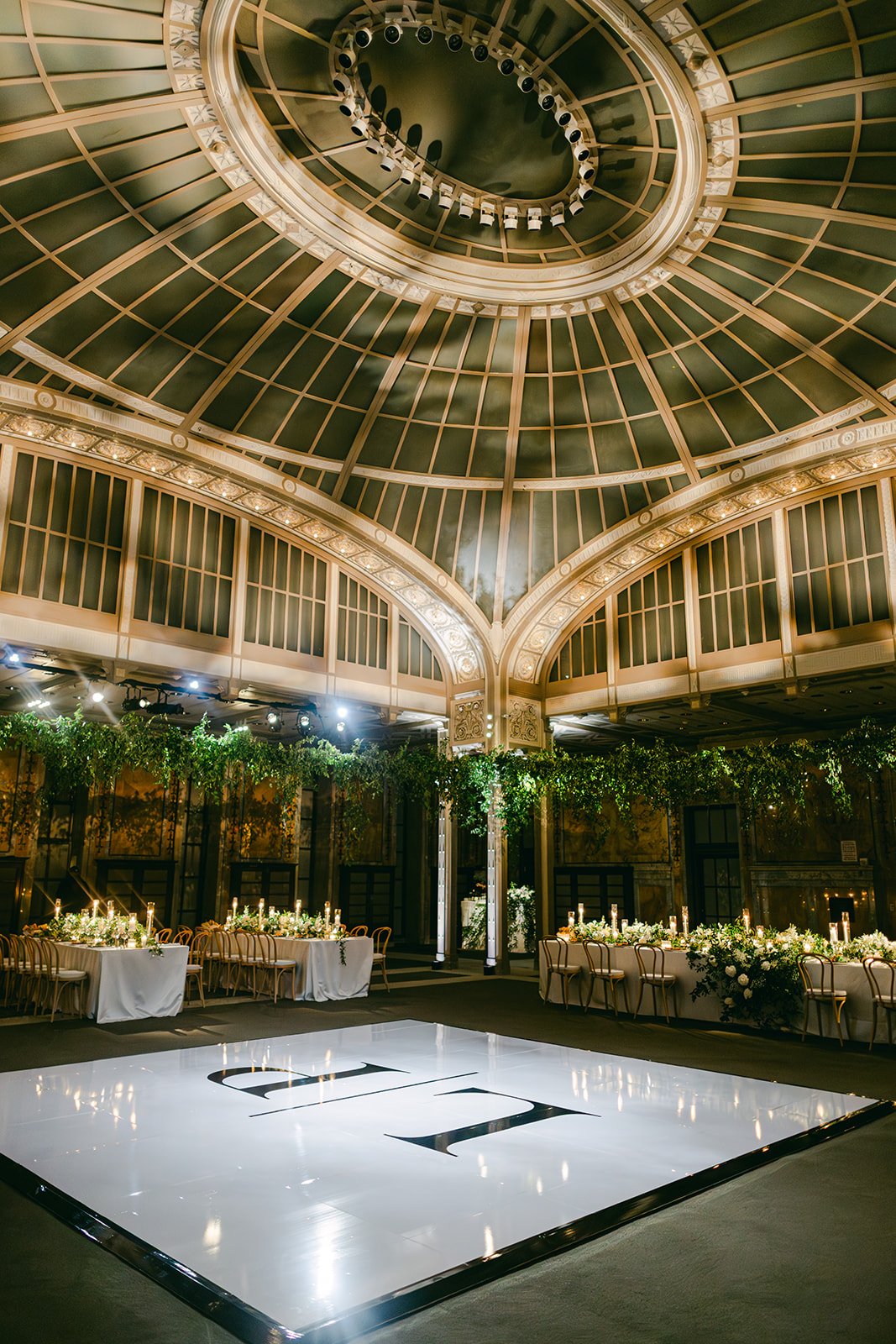 BLB Events NYC Wedding Planner_NYPL Wedding_Laura Foote Photography_Becca &amp; Tyler's Timeless New York Public Library Wedding