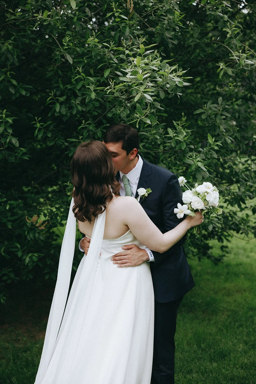 Intimate New York Wedding at The River Café in Brooklyn