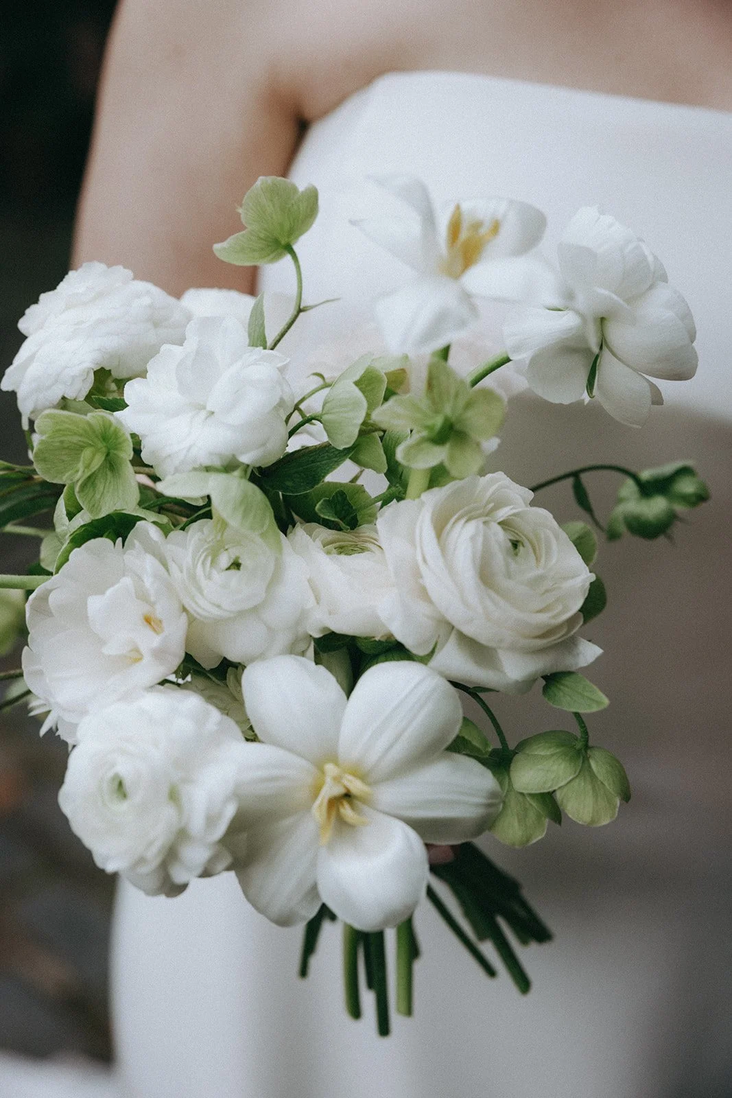 Intimate New York Wedding at The River Café in Brooklyn