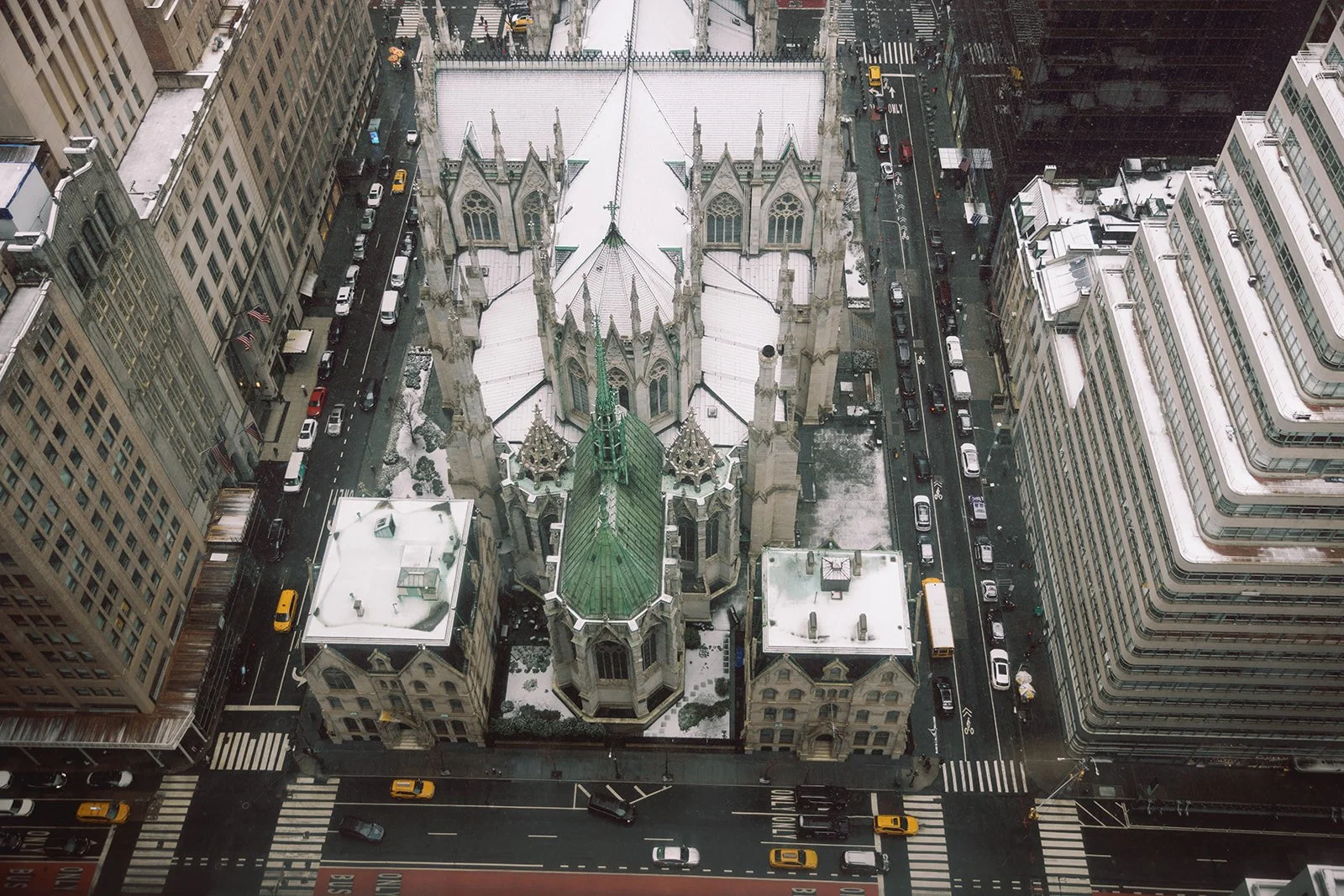 An Iconic Manhattan Wedding at the Rainbow Room in New York