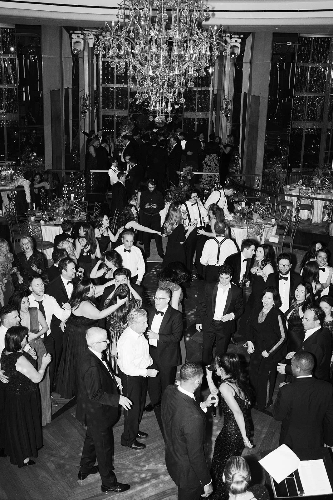 An Iconic Manhattan Wedding at the Rainbow Room in New York