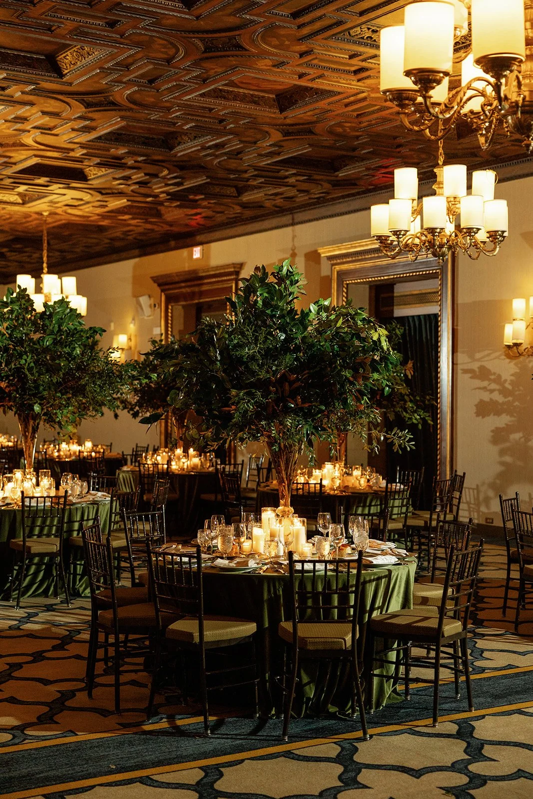 An Iconic Manhattan Wedding at the Rainbow Room in New York