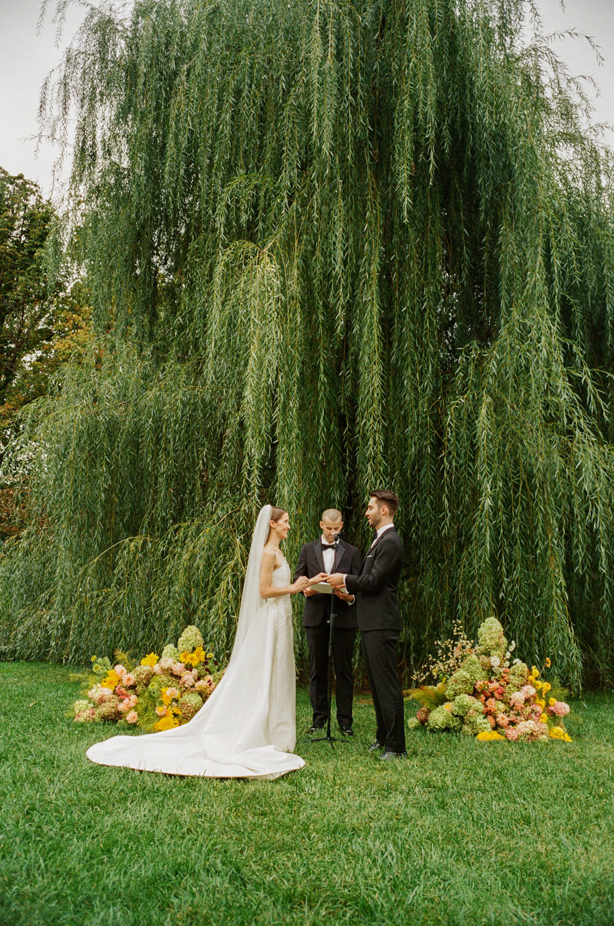 BLB Events_Weddings By Nato_September New York Wedding in Brooklyn Botanic Gardens