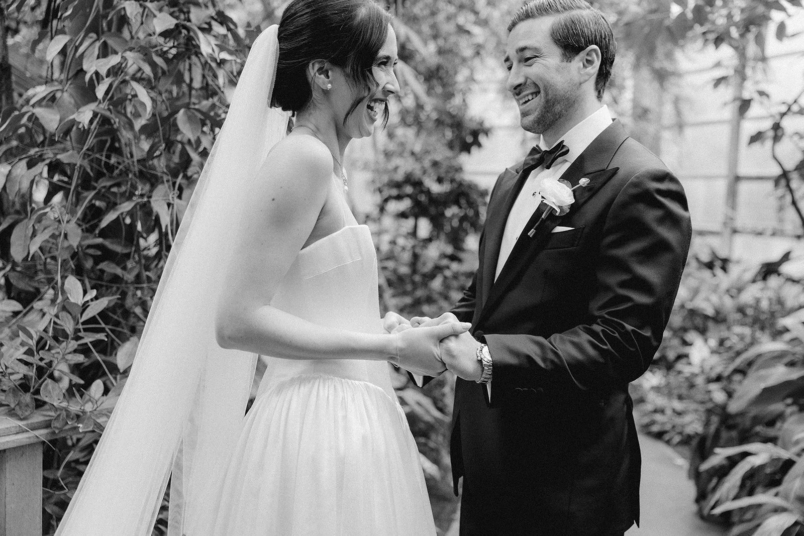 Heartfelt Spring Wedding at Brooklyn Botanic Garden_BLB Events NYC_Eryc Perez de Tagle
