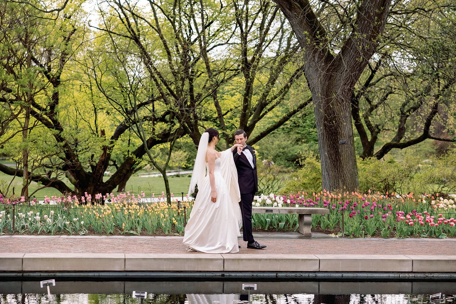 Heartfelt Spring Wedding at Brooklyn Botanic Garden_BLB Events NYC_Eryc Perez de Tagle
