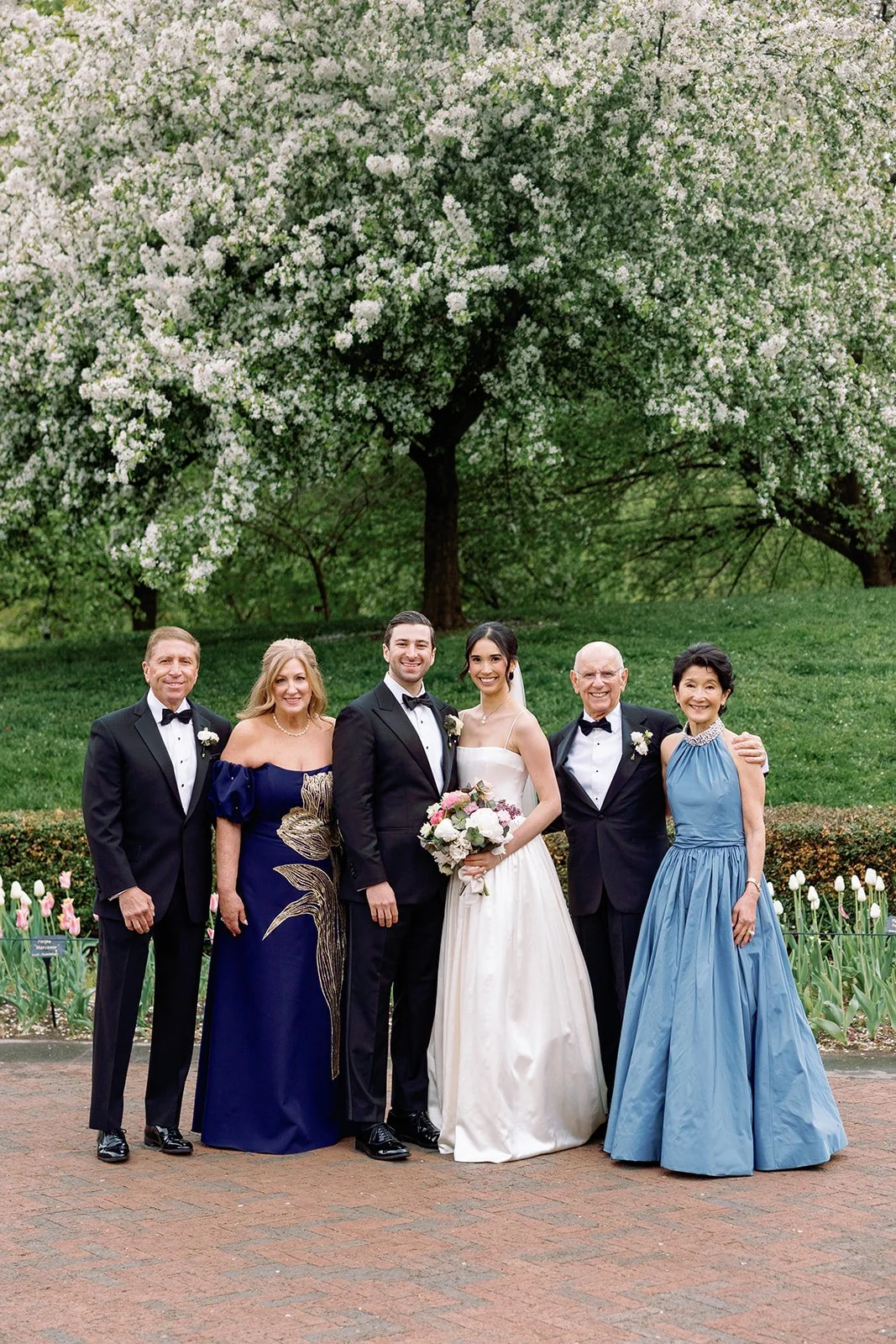 Heartfelt Spring Wedding at Brooklyn Botanic Garden_BLB Events NYC_Eryc Perez de Tagle