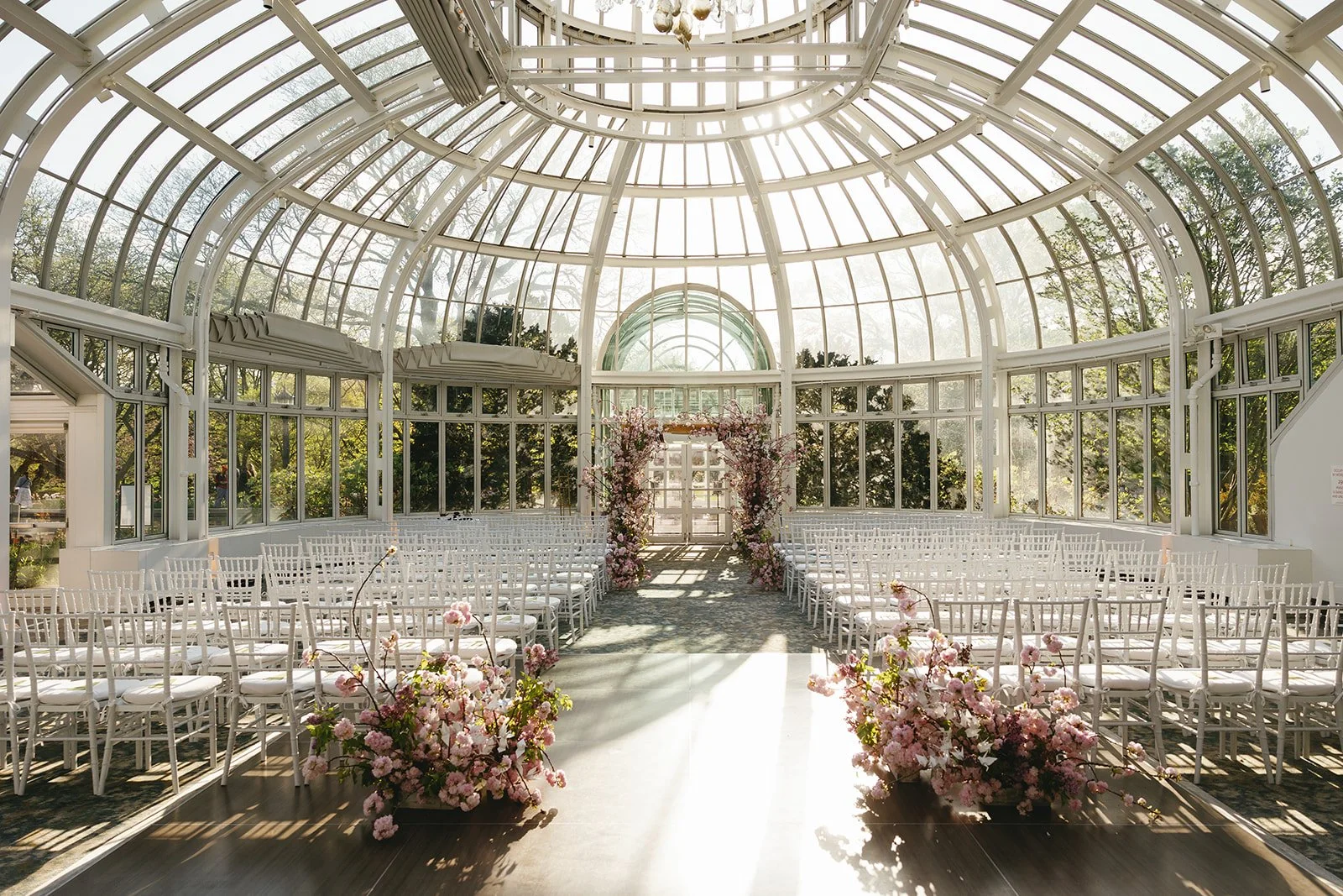 Heartfelt Spring Wedding at Brooklyn Botanic Garden_BLB Events NYC_Eryc Perez de Tagle