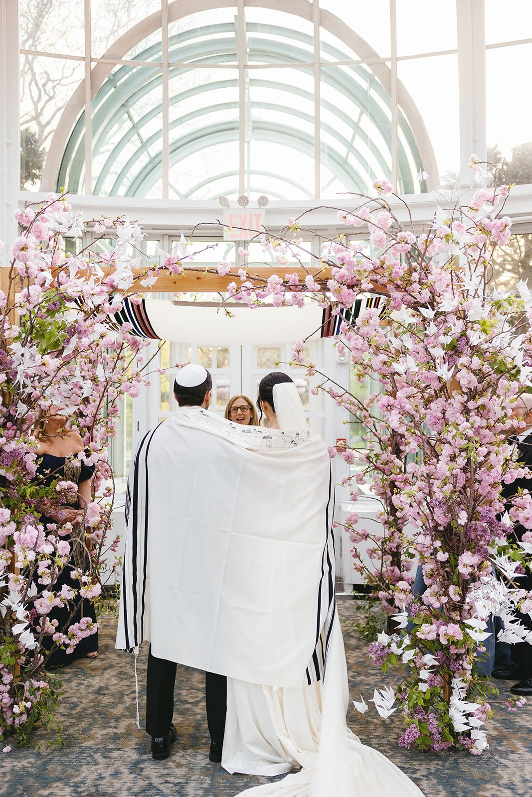 Heartfelt Spring Wedding at Brooklyn Botanic Garden_BLB Events NYC_Eryc Perez de Tagle