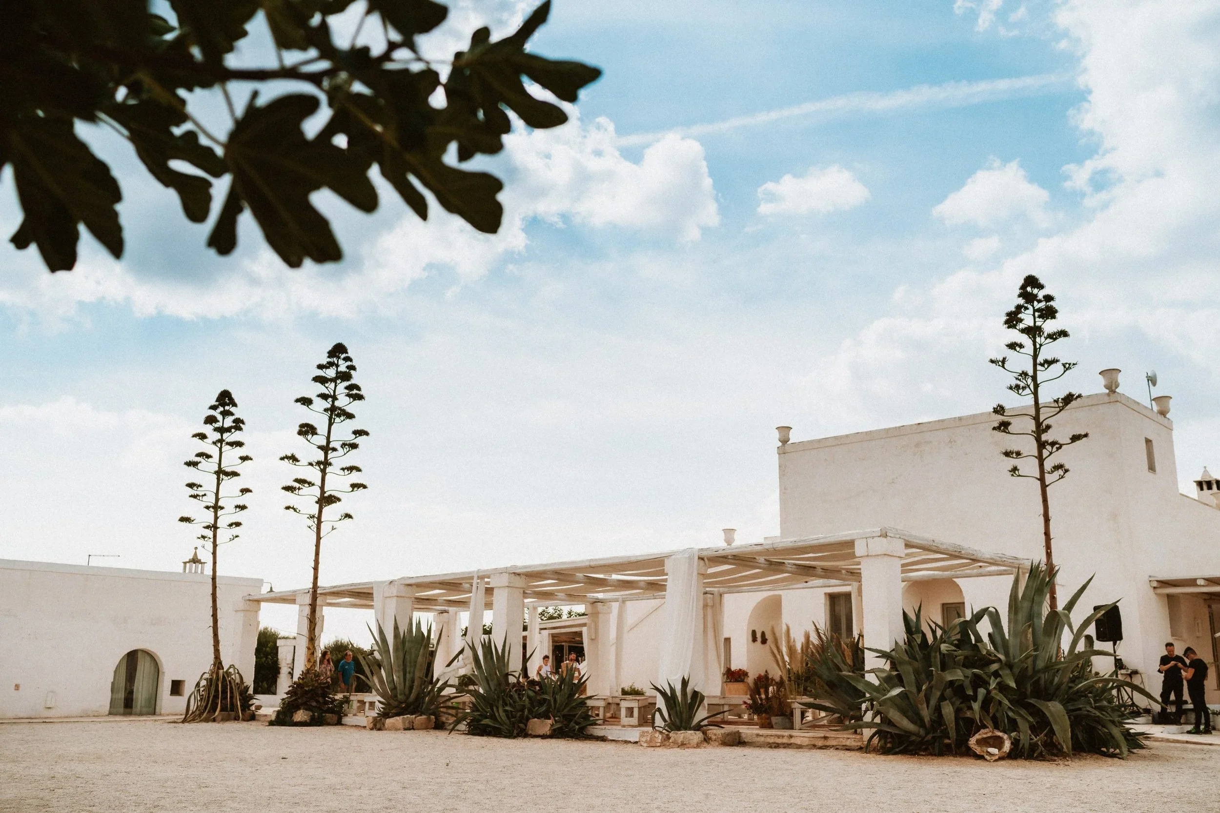 destination wedding