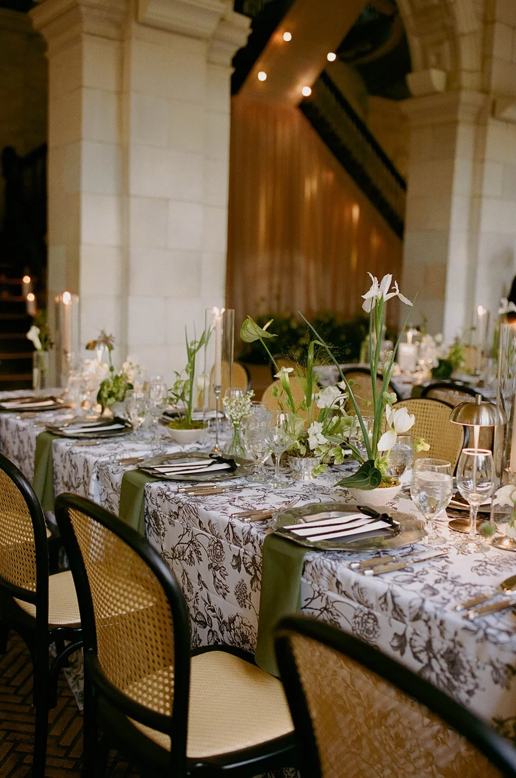 How to Plan a Wedding with a Quiet-Luxury Aesthetic
