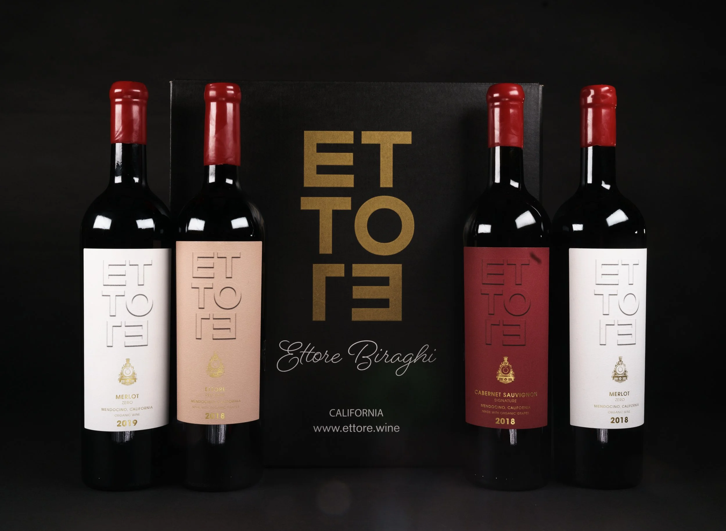 Ettore Reds with Black Box-00194.jpg