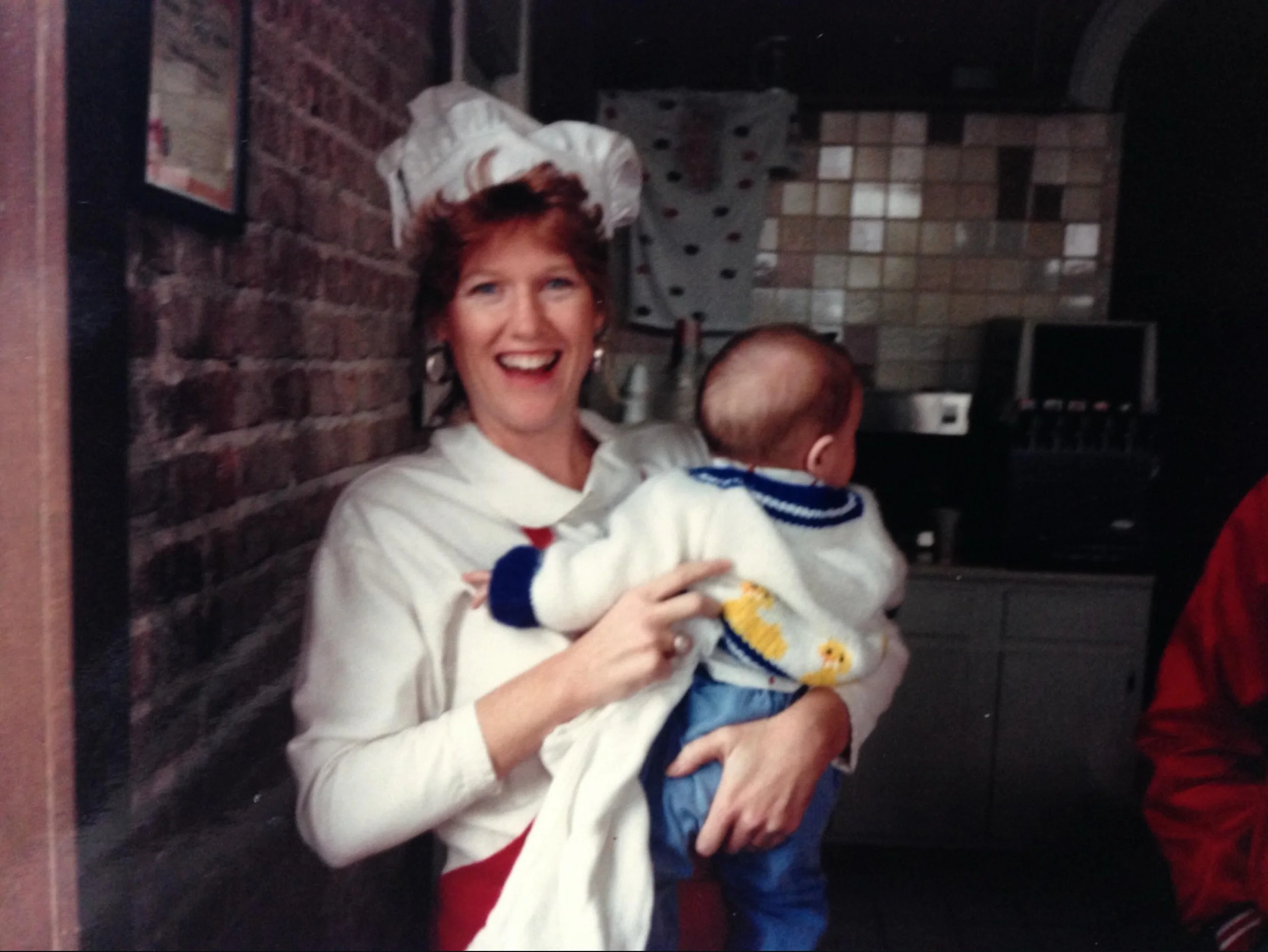 HAPPY MOTHER&rsquo;S DAY from Hillsdale Bank Bar BQ❤️

Here&rsquo;s a photo of Donna Beverlin at the restaurant in the early 90s. Donna was such an incredible mama. And as her 2 kids got older, they worked right along aside her at the restaurant on M