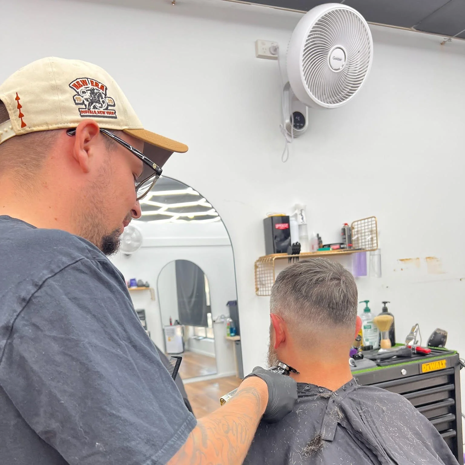 Rebooking your appointment is king &amp; here&rsquo;s why 👇

✂️ Lock in your desired appointment day &amp; time. 

💈Maintain consistent hair health &amp; style.

✂️ Avoid the stress of last-minute booking - you&rsquo;re locked in! 

After your next