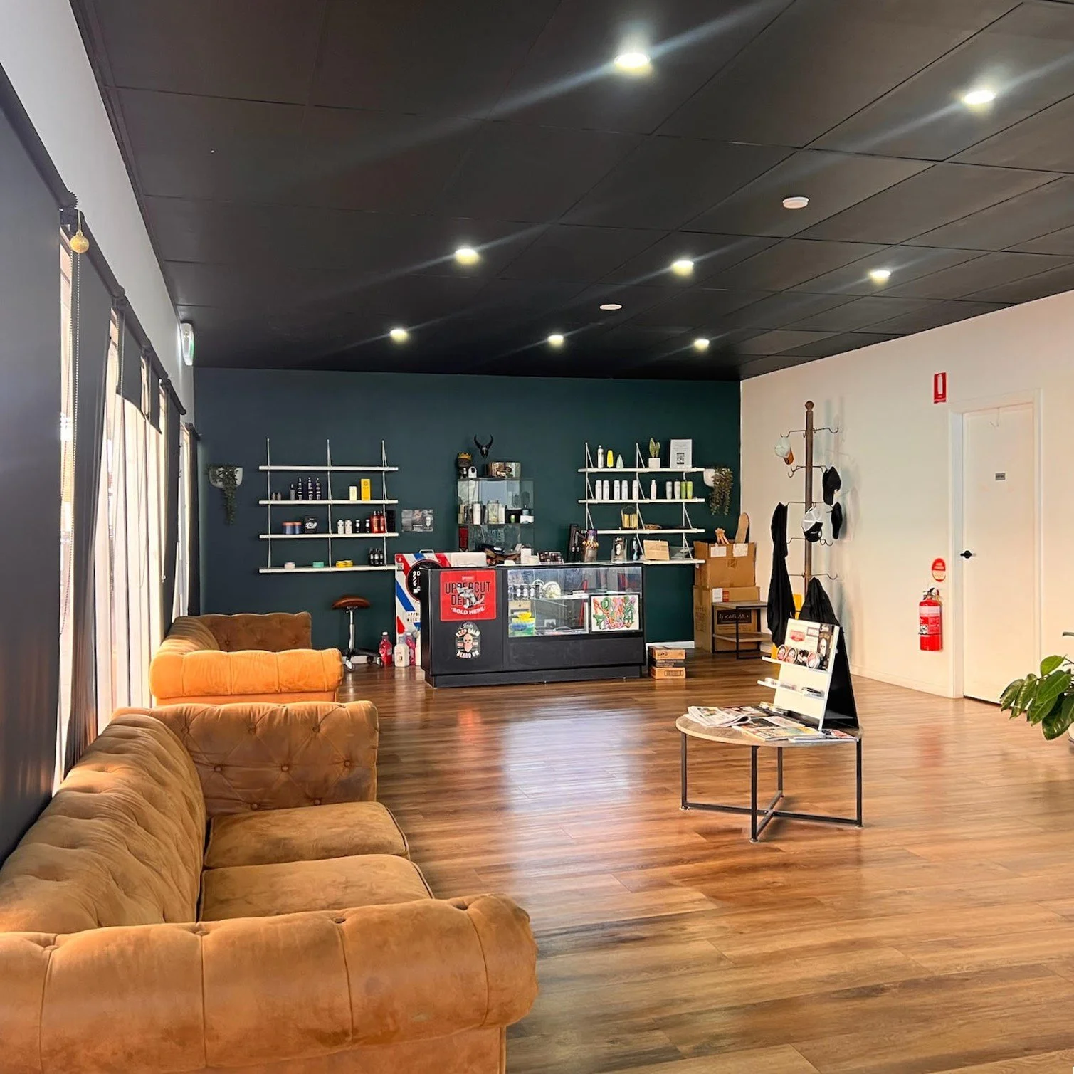 Tools down - we&rsquo;re clocking off for the weekend 🙌 We&rsquo;ve got rare availability next week for cuts - head to our website [link in bio] to book your appointment!