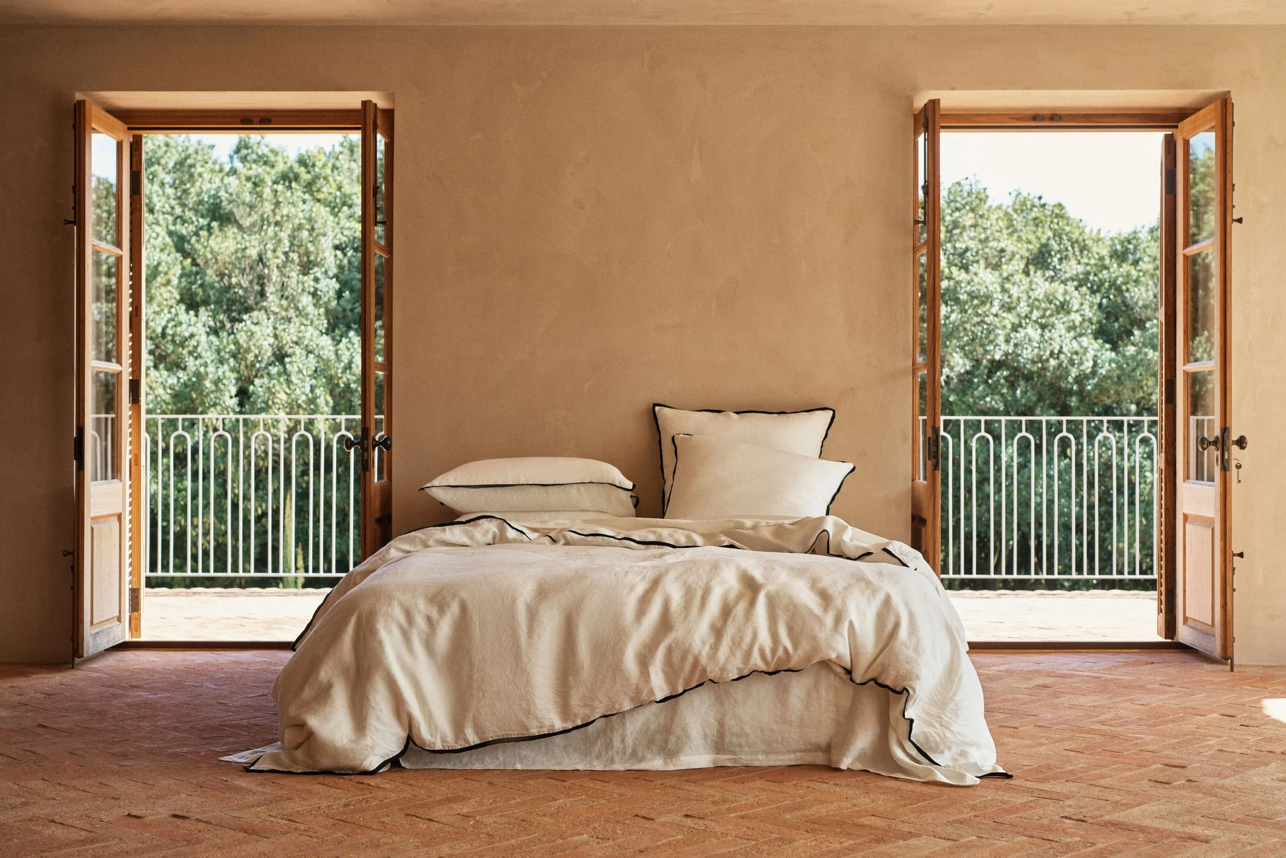 Linen Collection — Monique Myintoo