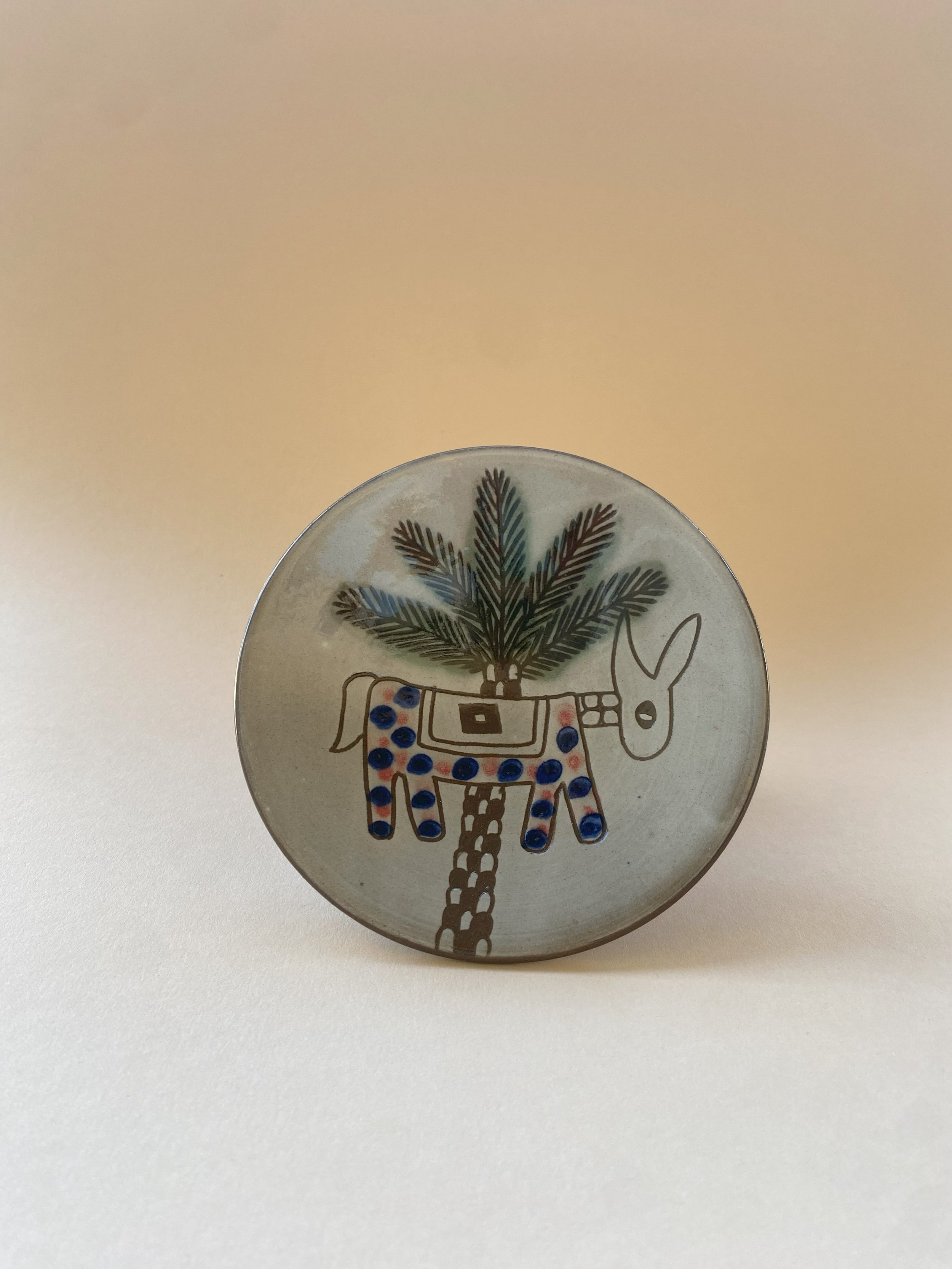 donkey plate -min.jpg