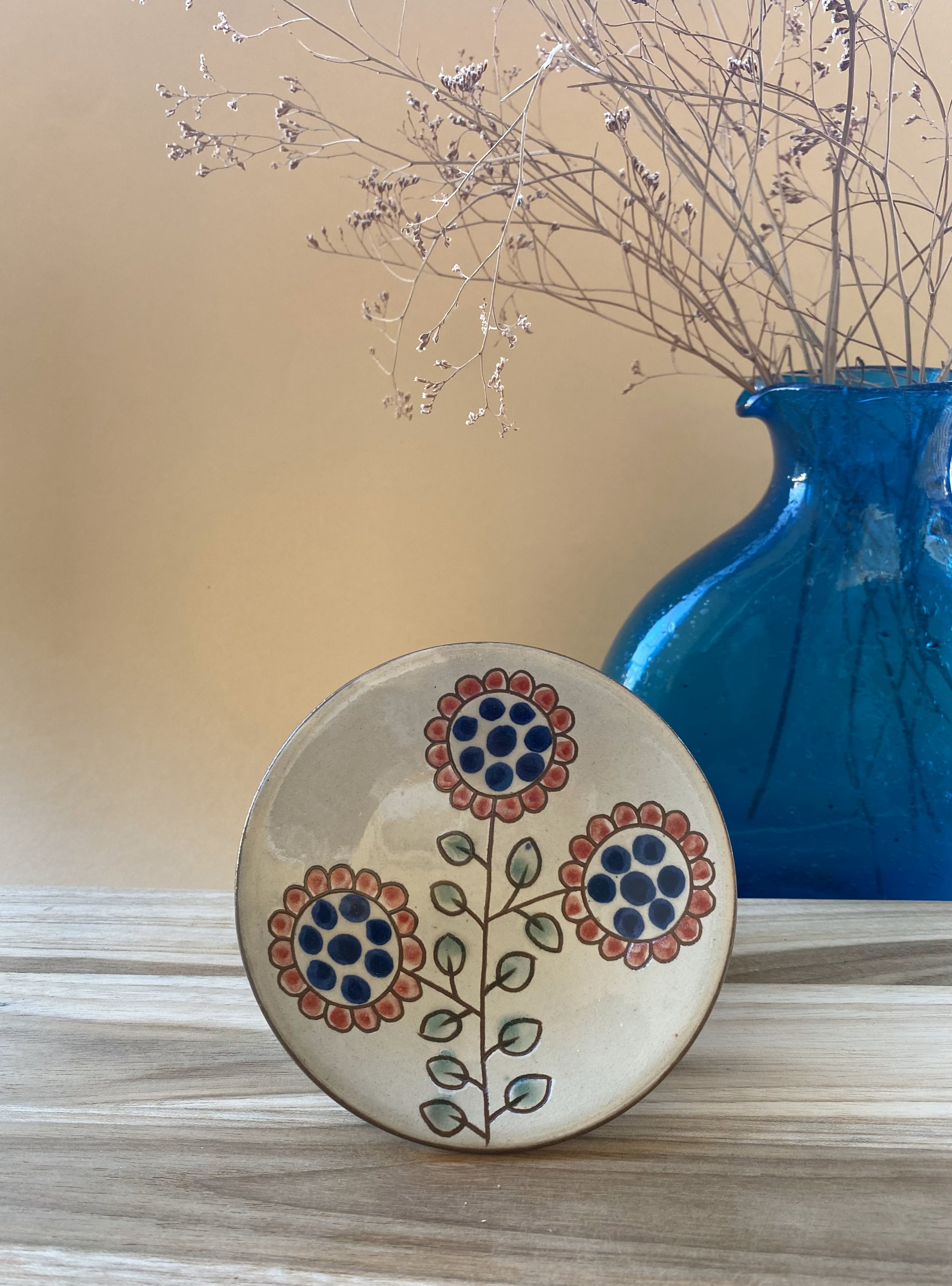 flowers plate .jpg